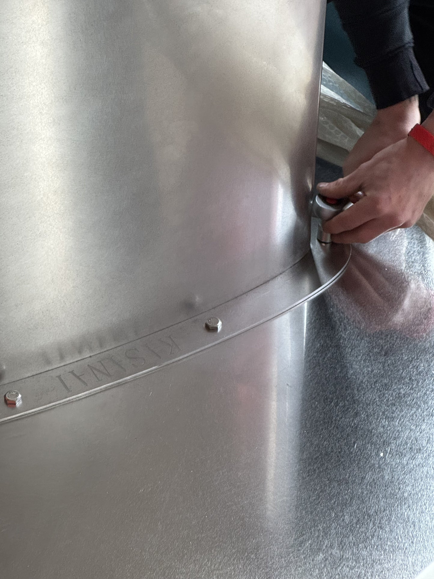 L'alliance Stainless Steel Table