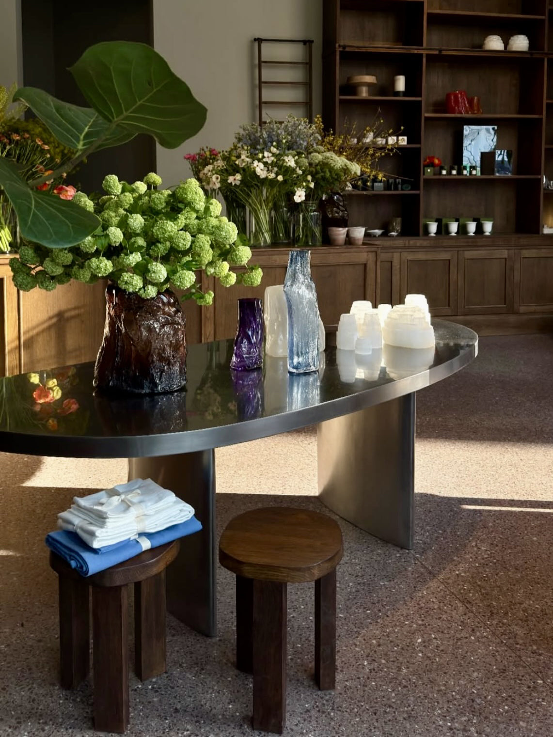 L'alliance Stainless Steel Table