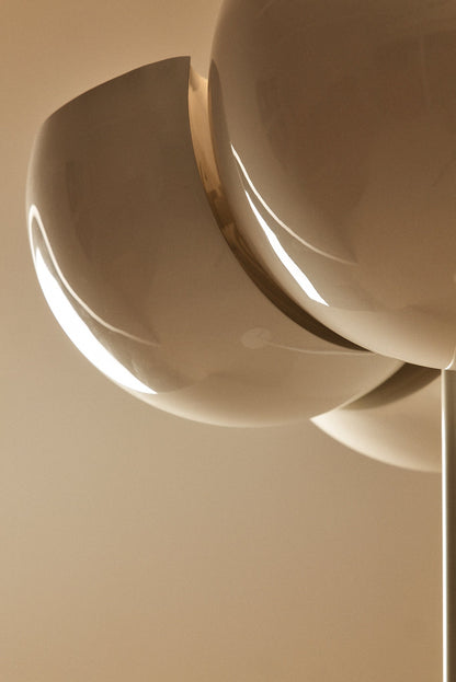 Lampadaire "Giunone" Floor Lamp by Vico Magistretti, Italy Circa 1970 Floor Lamps