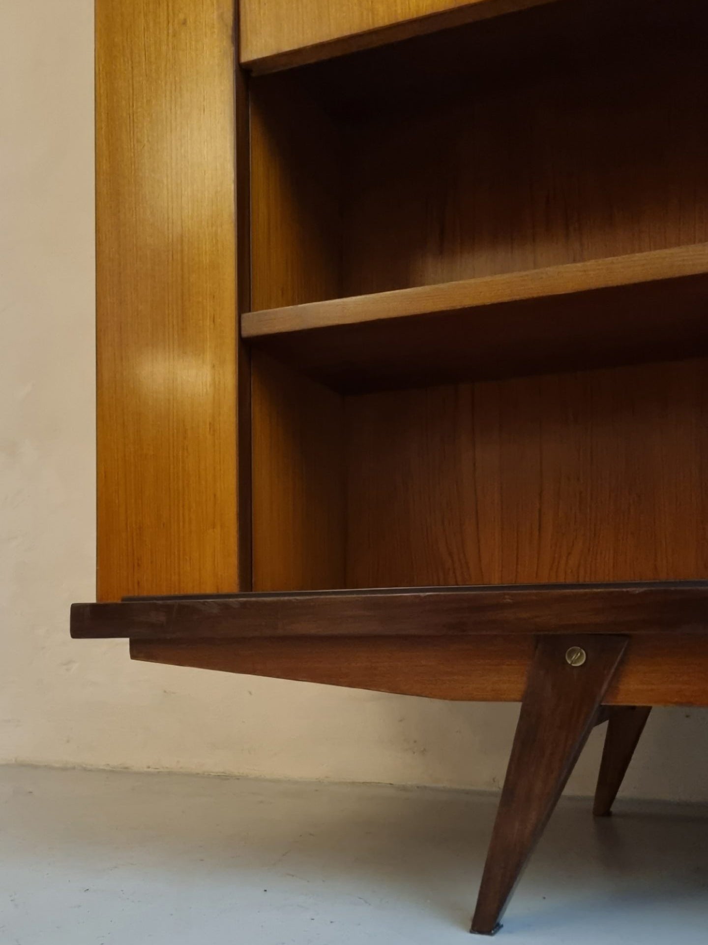 Large Wardrobe Unit Attributed to Gio Ponti, 1950s Cabinets