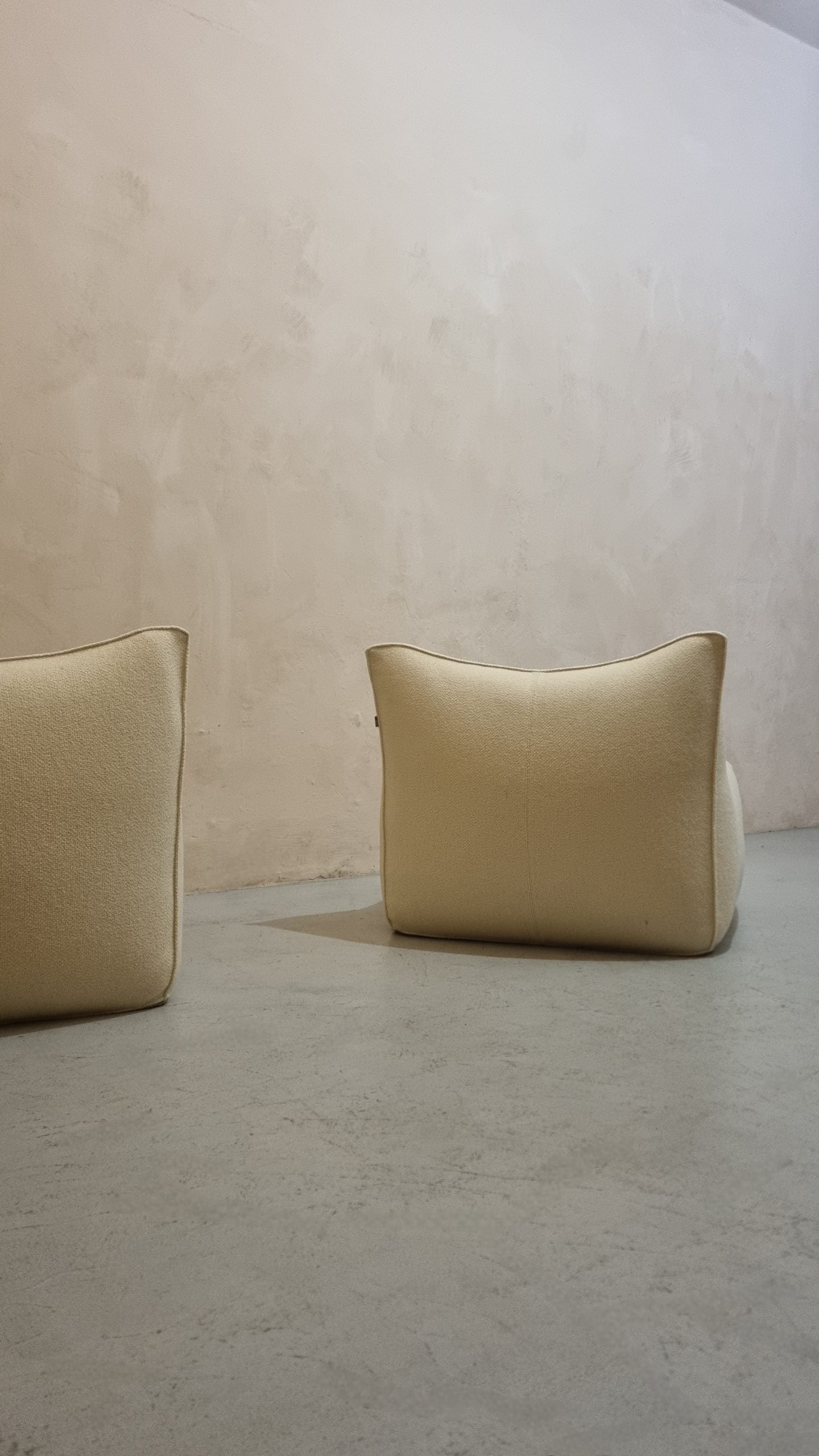 Le Bambole Iconic Chair Designed by Mario Bellini for B&B Italia, 1972 Chairs