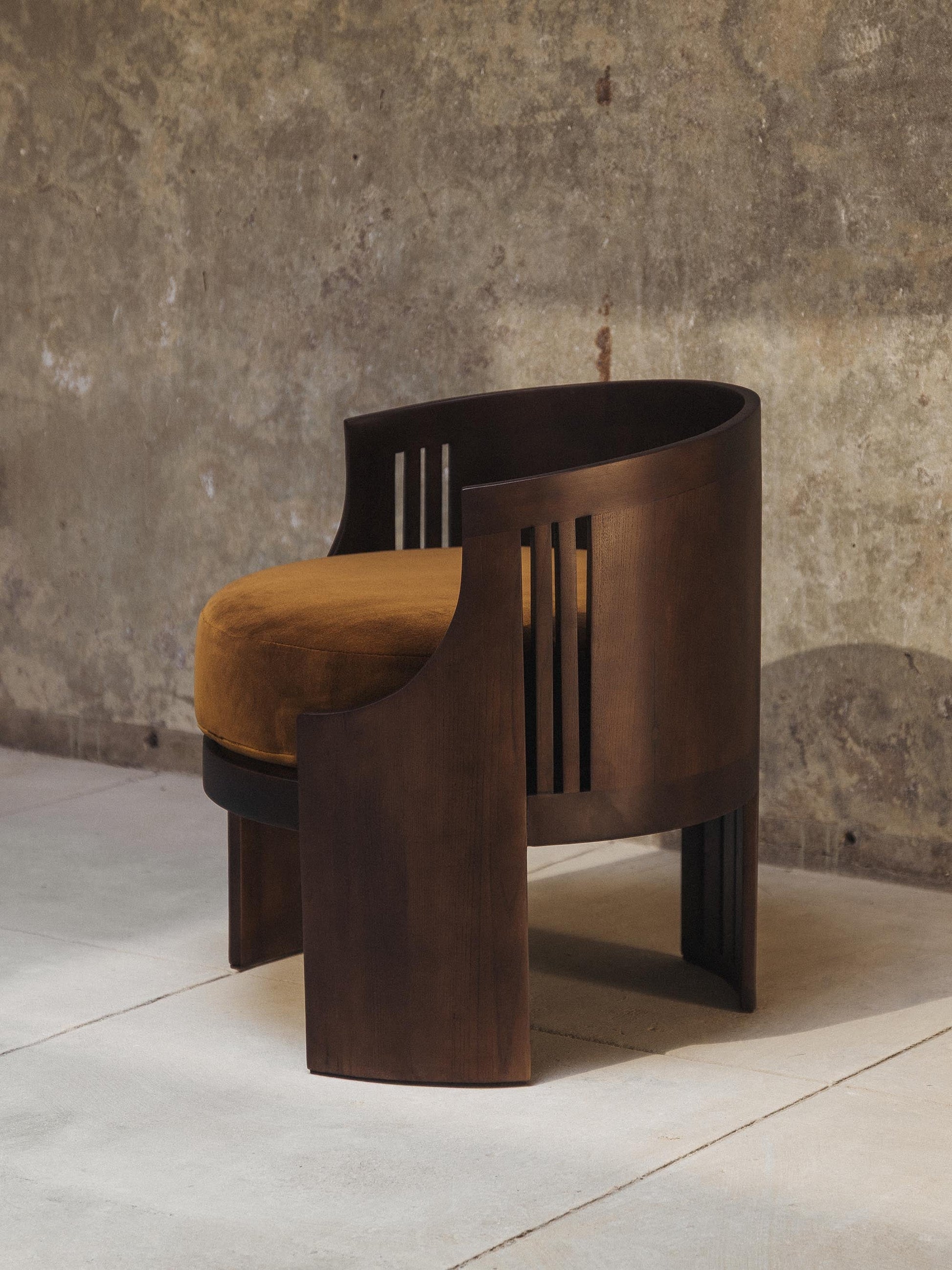 Le Fauteuil 01 by Tassiana Laurre Chairs