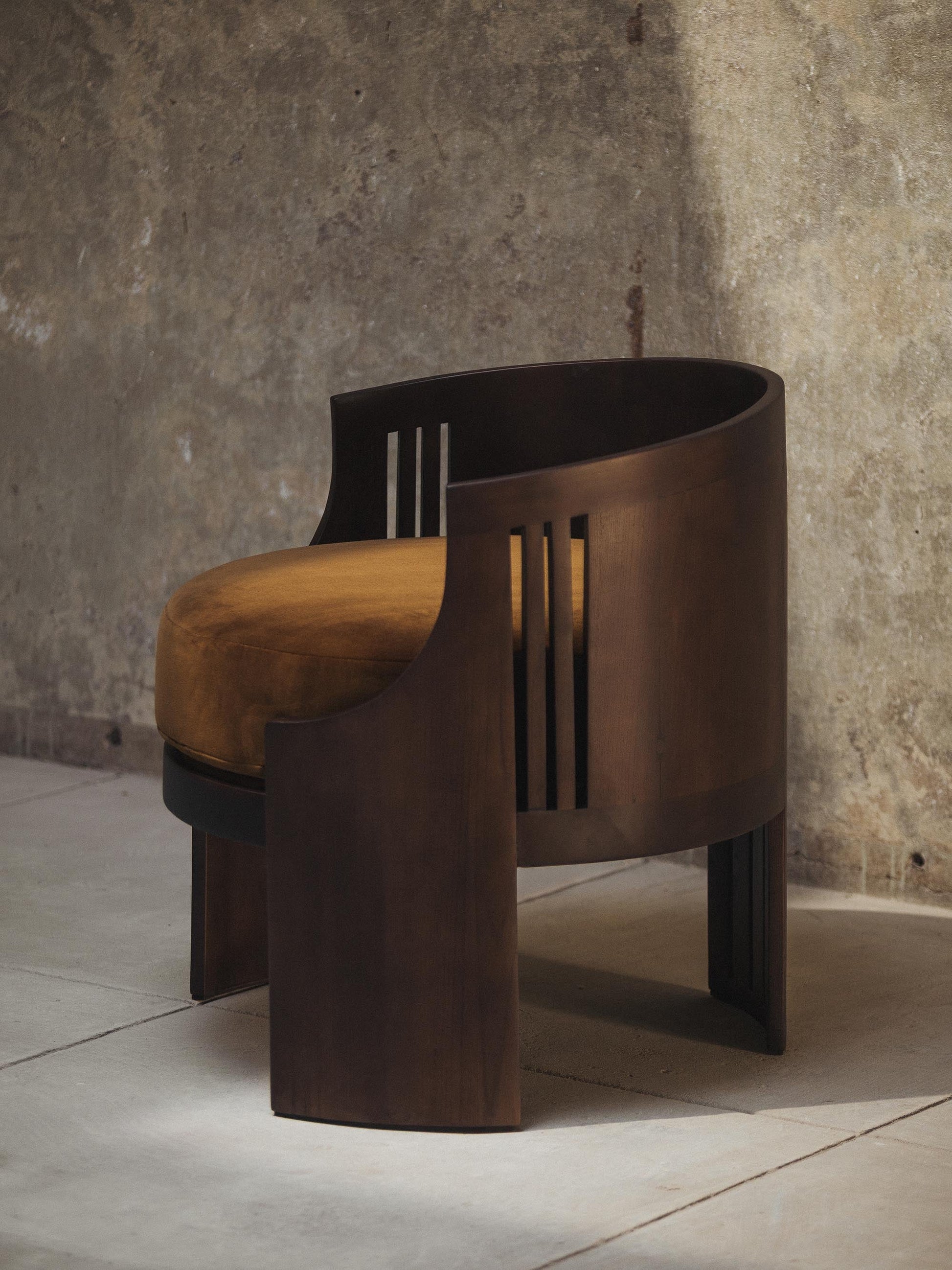 Le Fauteuil 01 by Tassiana Laurre Chairs