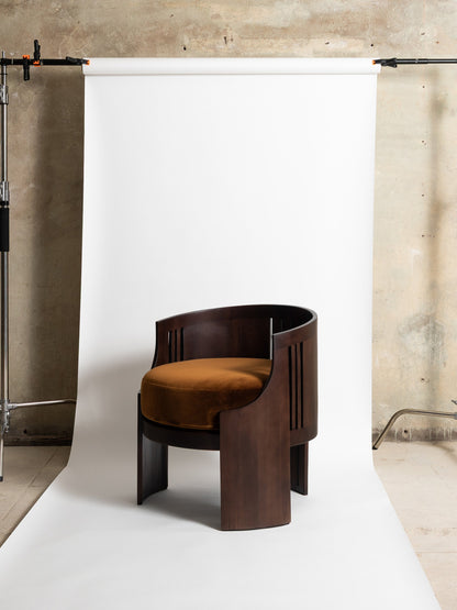 Le Fauteuil 01 by Tassiana Laurre Chairs