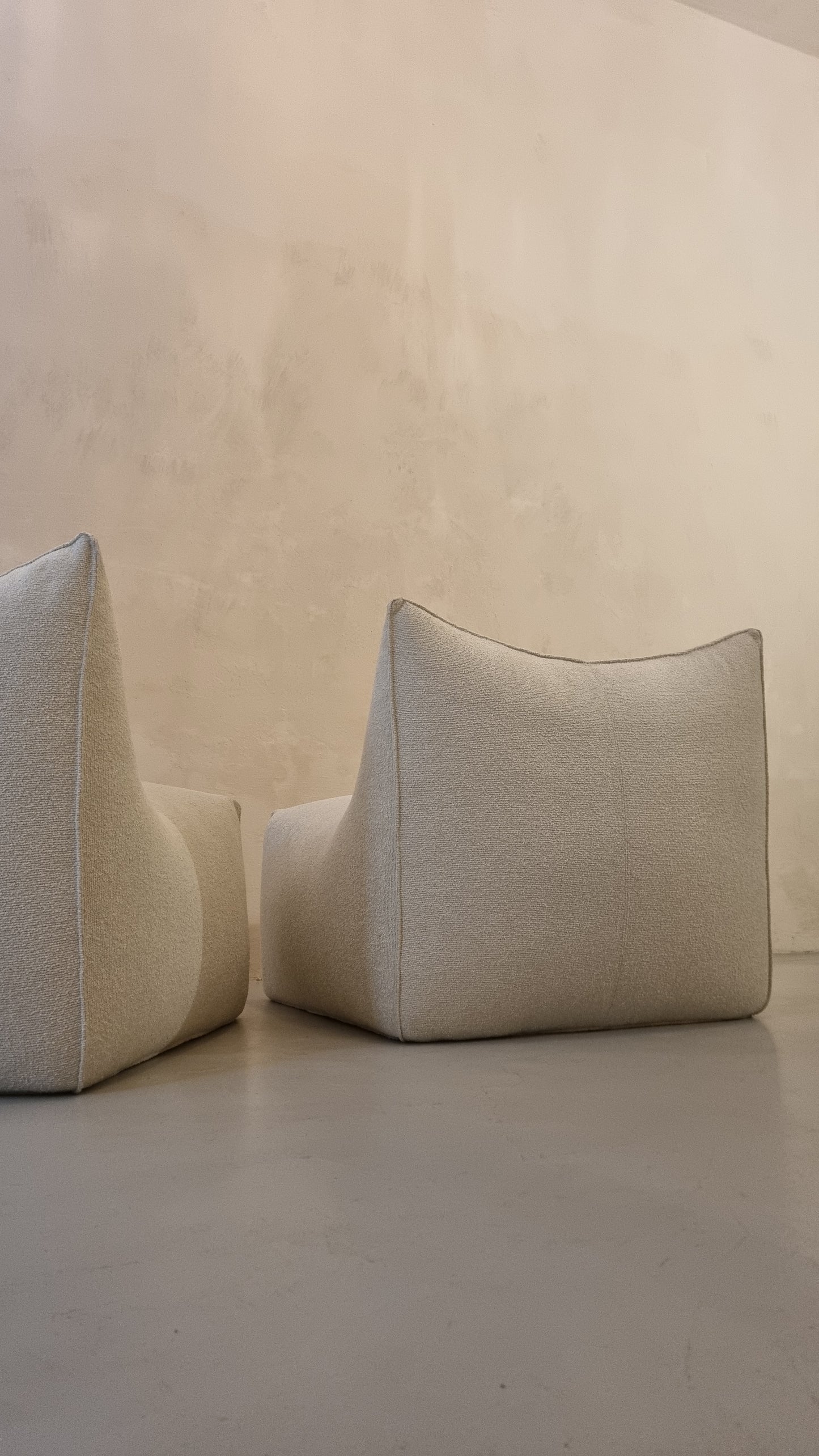 Le Bambole Lounge Chairs by Mario Bellini