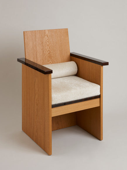 Le Parfait High-Backed Armchair by Hauvette & Madani Chairs