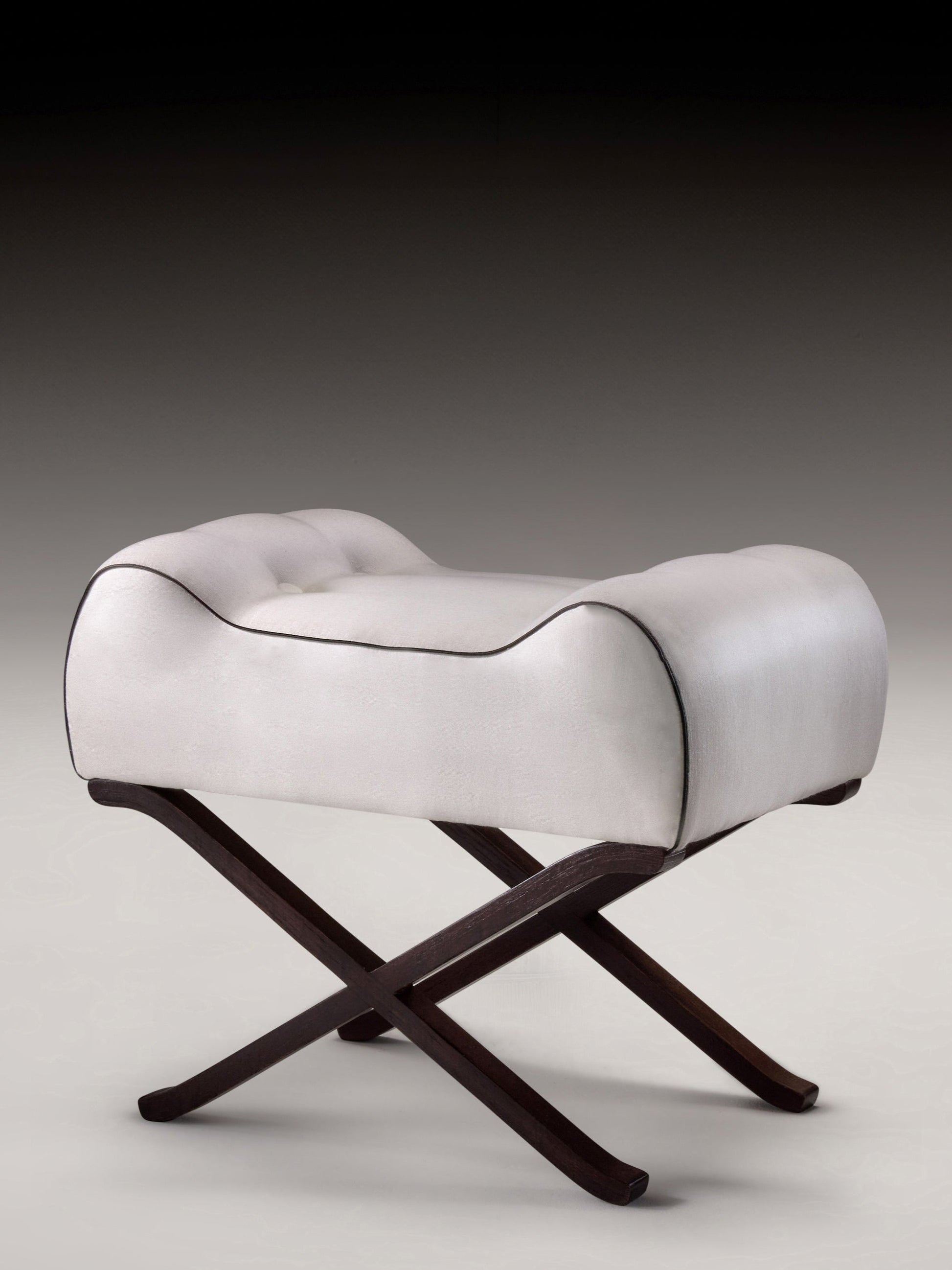 Lileth Stool in Silk Sateen Stools