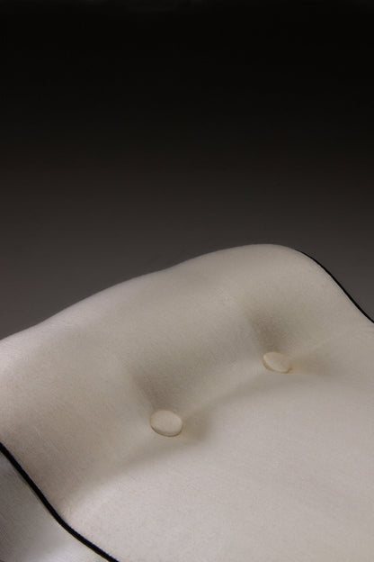 Lileth Stool in Silk Sateen Stools