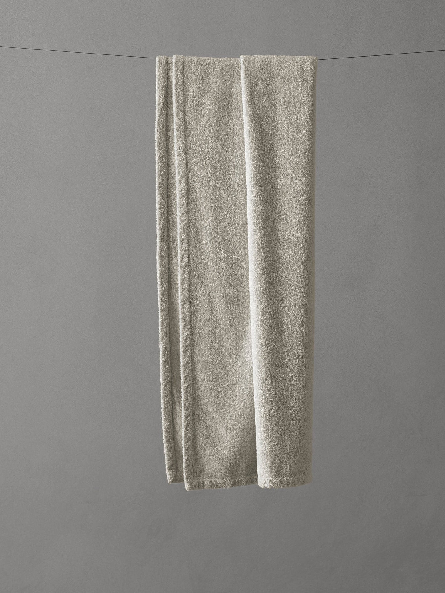 Linge Bath Towel in Mastice by Society Limonta