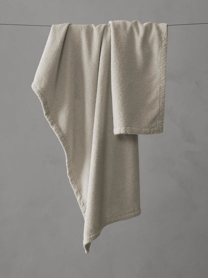 Linge Towel Set in Mastice by Society Limonta