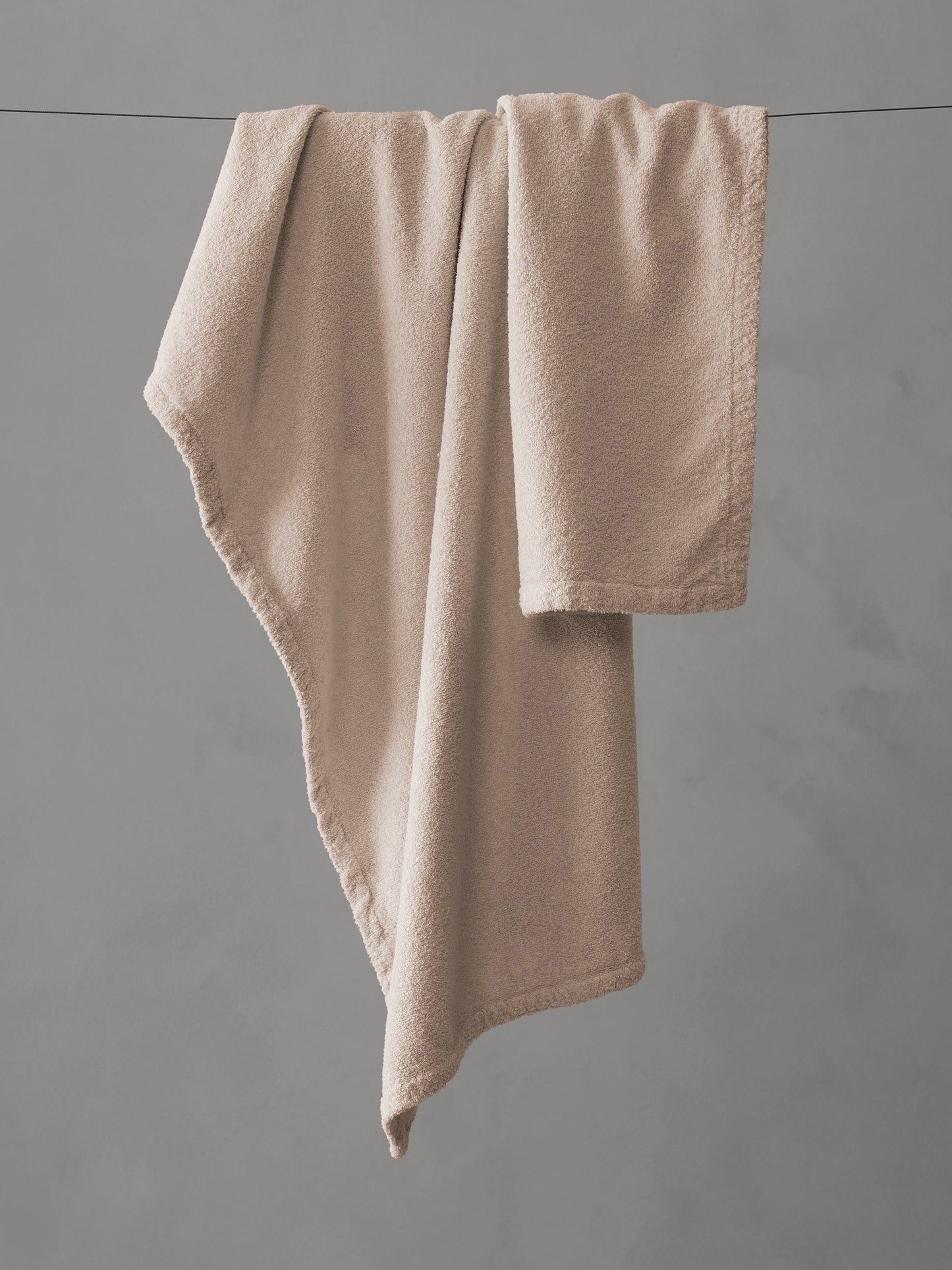 Linge Towel Set in Verbena by Society Limonta