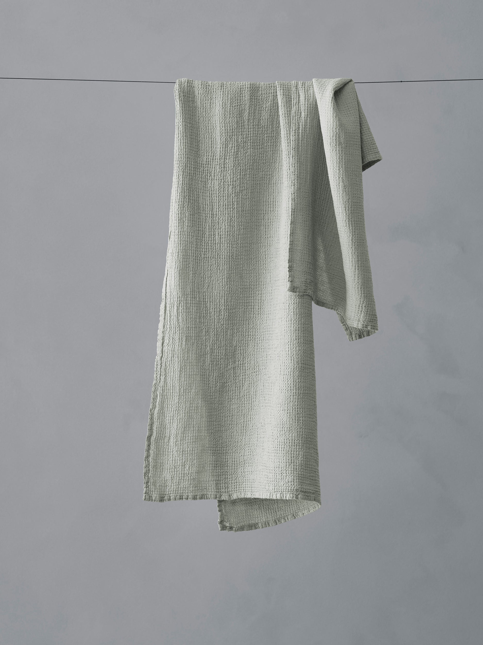 Lipe New Towel Set in Tisana by Society Limonta