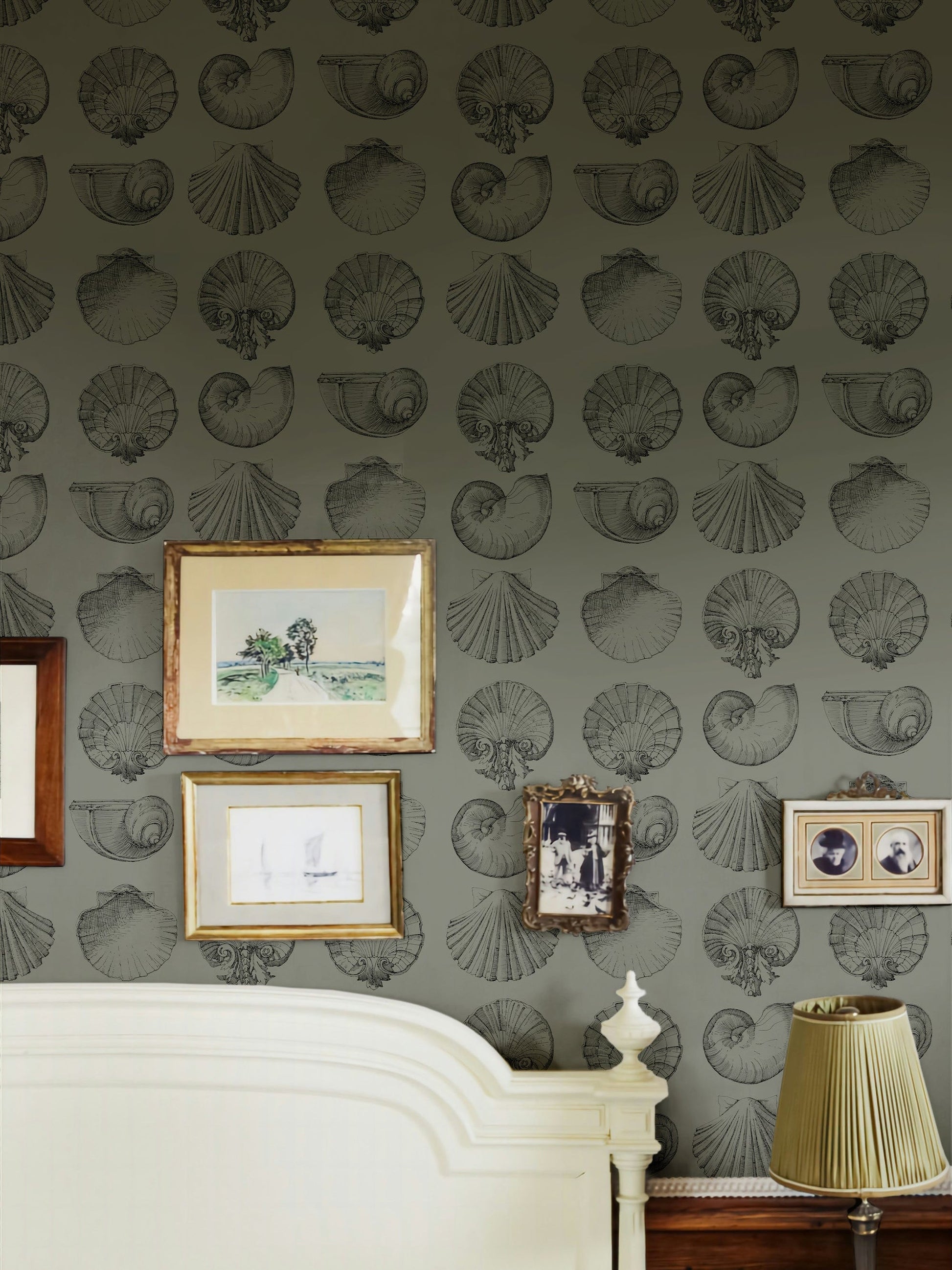 Salvador Wallpaper in Moss by Papier, fourth view