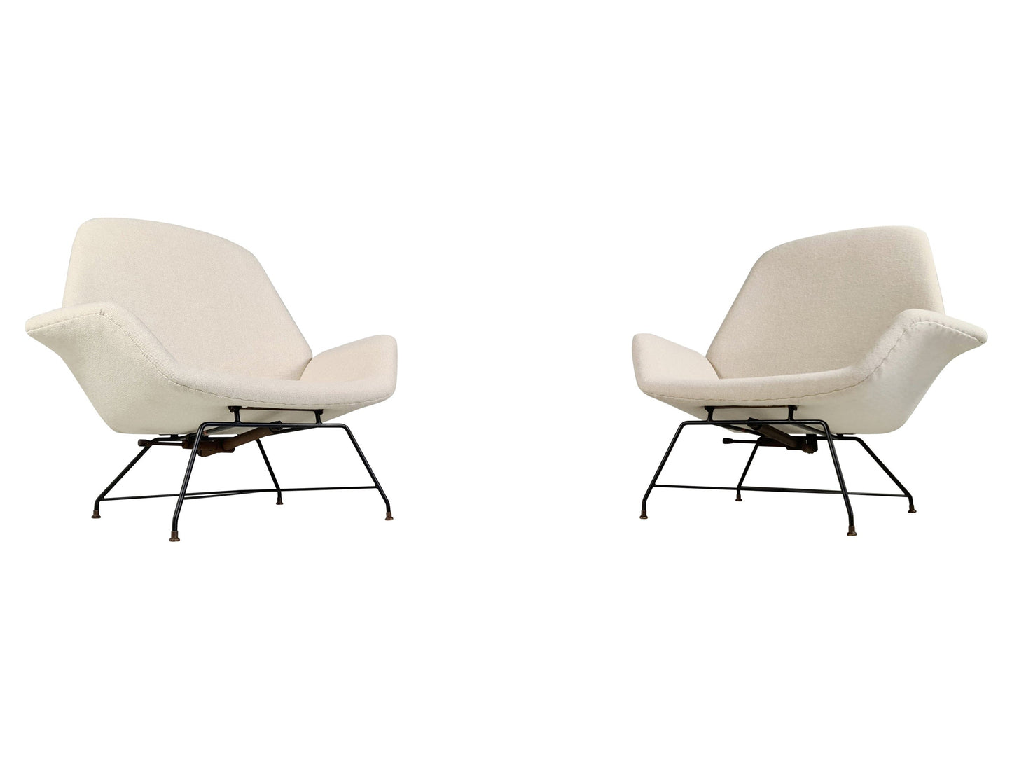 Lotus Lounge Chairs in Cream Wool Fabric by Augusto Bozzi for Saporiti Chairs