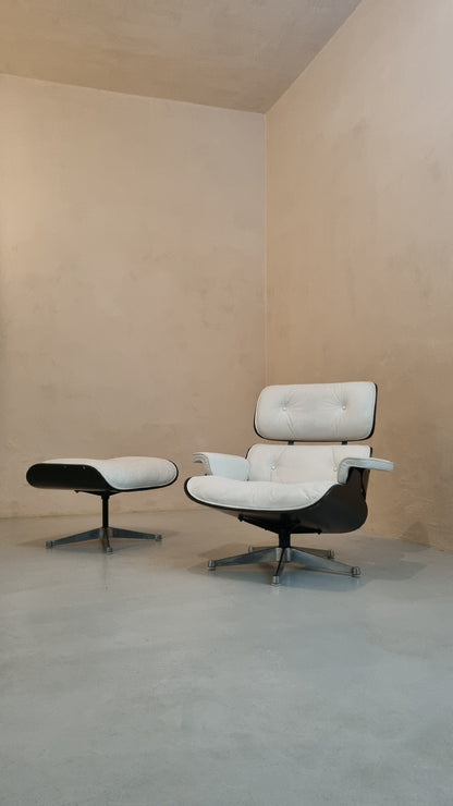 Lounge Chair by Charles and Ray Eames Chairs Vintage