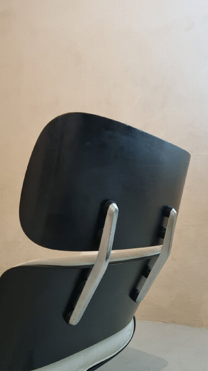 Lounge Chair by Charles and Ray Eames Chairs Vintage