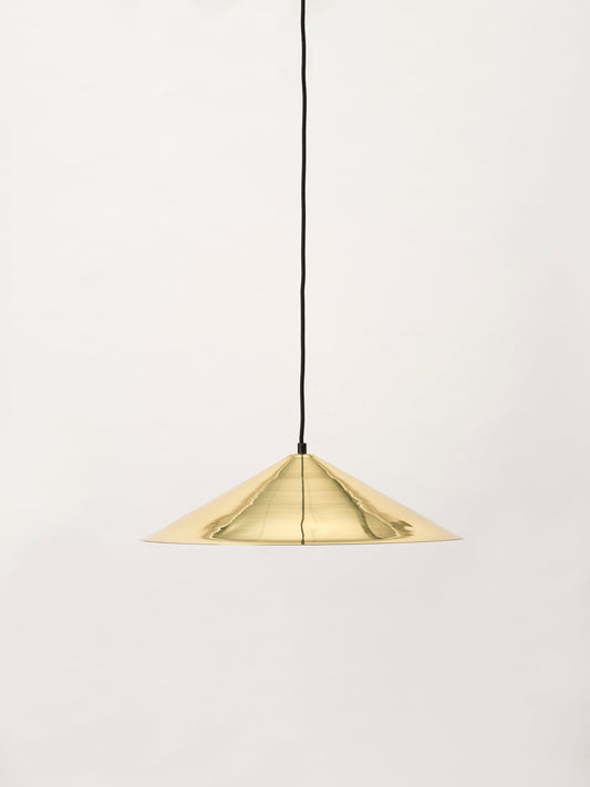 Low/XL Triangle Pendant Pendant Lights