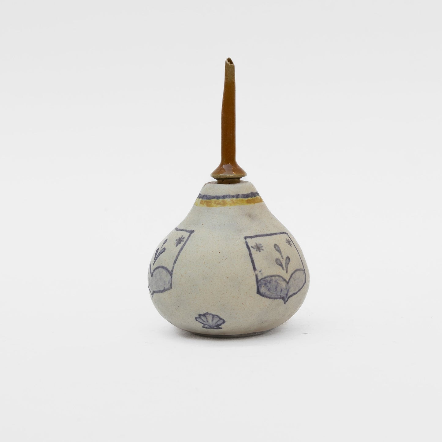 Luar Flask Designed by Alquimista Ceramics Objects