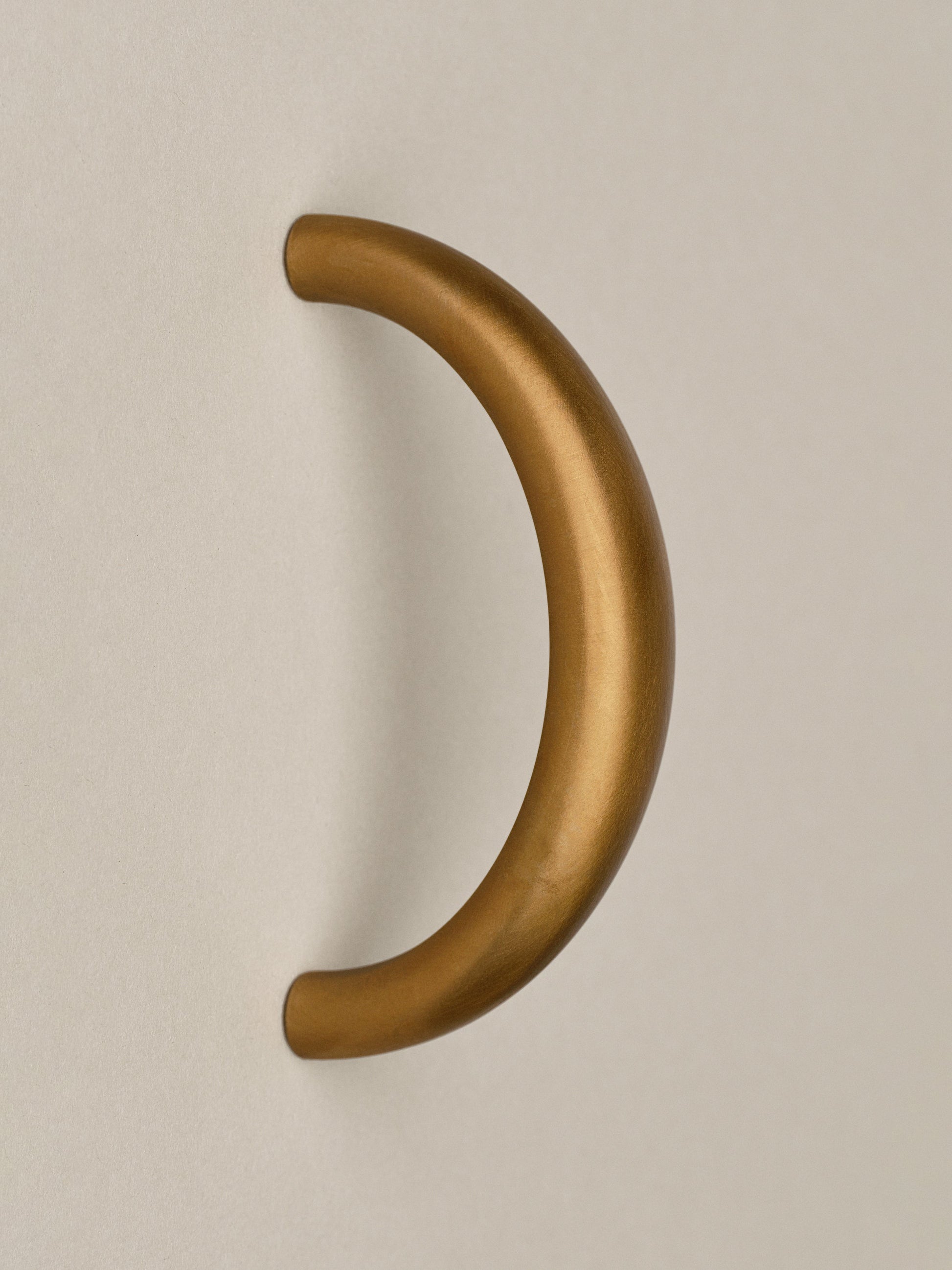 Luna Cabinet Handle Decorative Objects