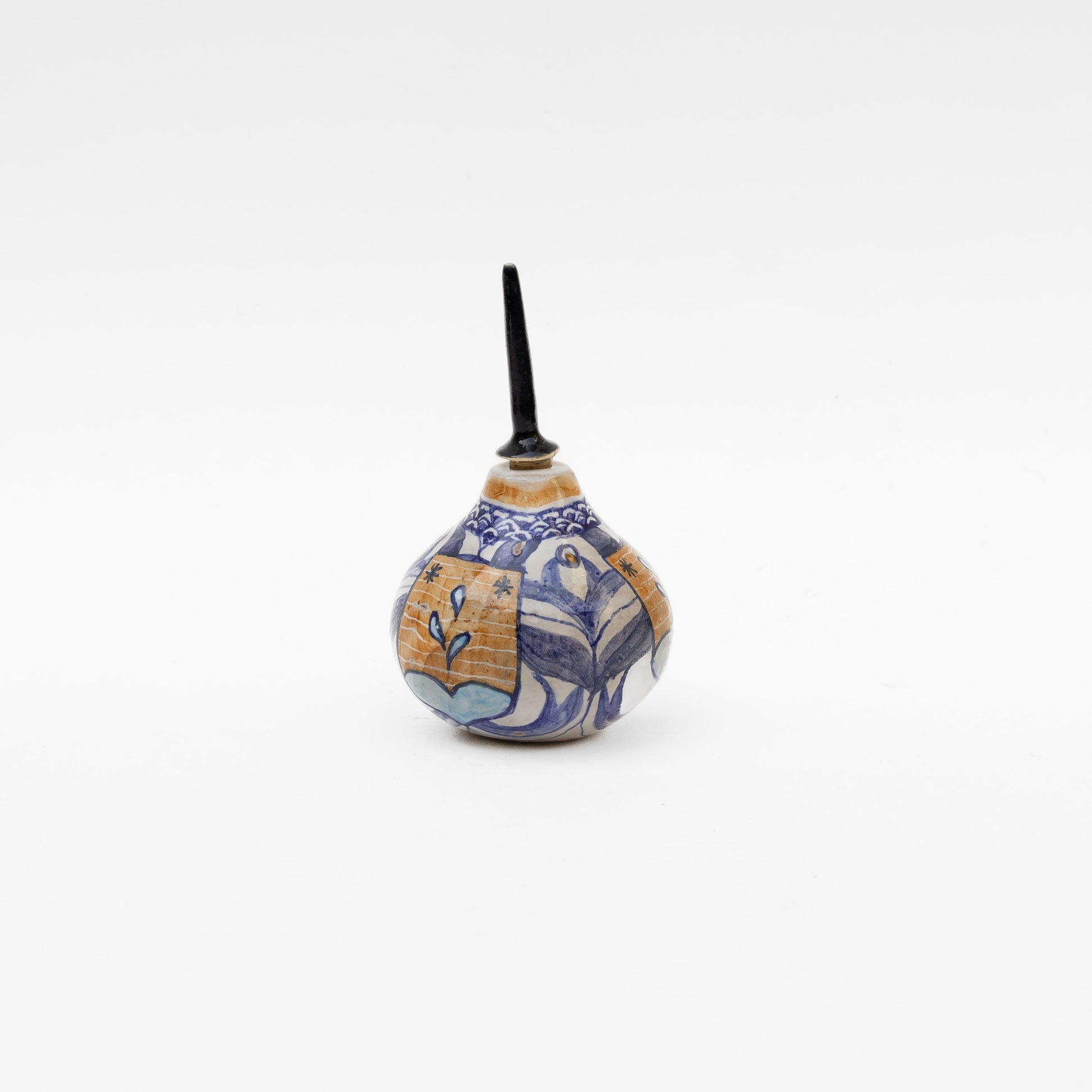 Luzia Flask Designed by Alquimista Ceramics Objects