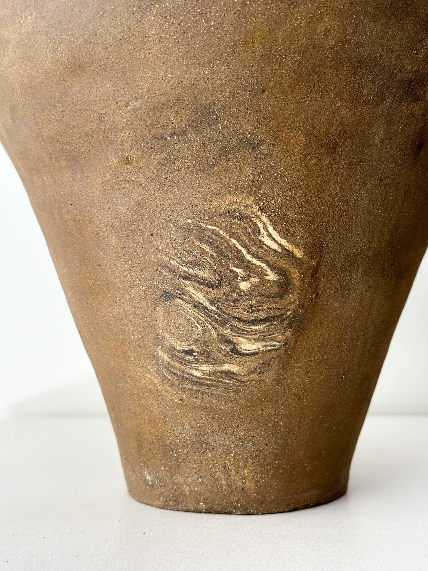 M24 Vase by Maku Ceramics Vases