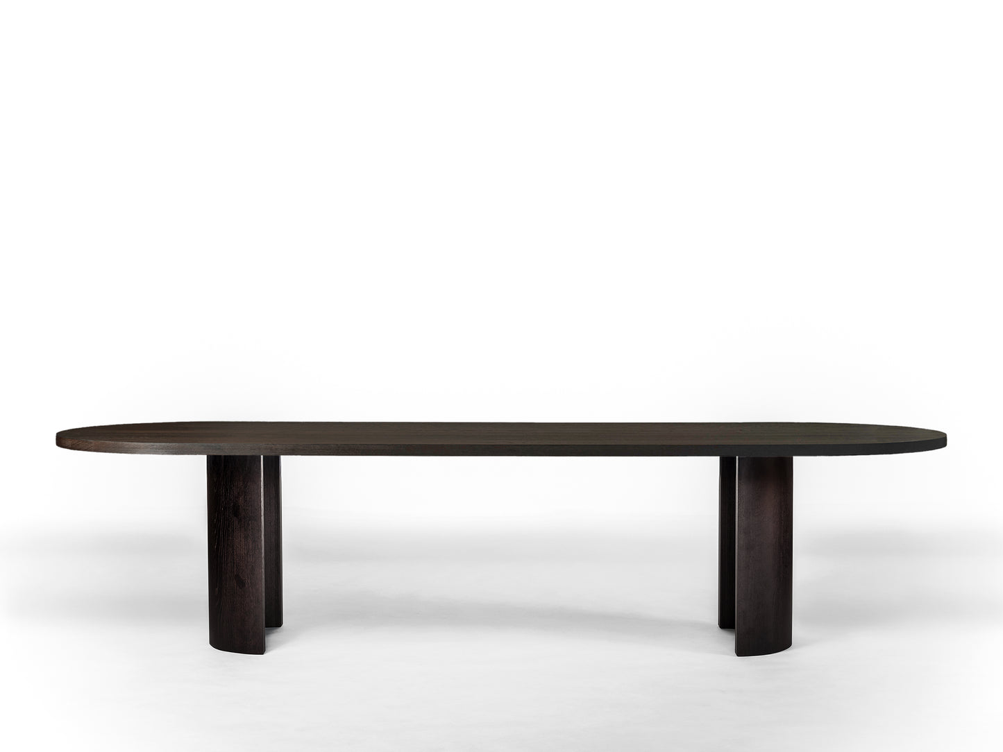 Aperta Capsule Table with Single Base by Mokko
