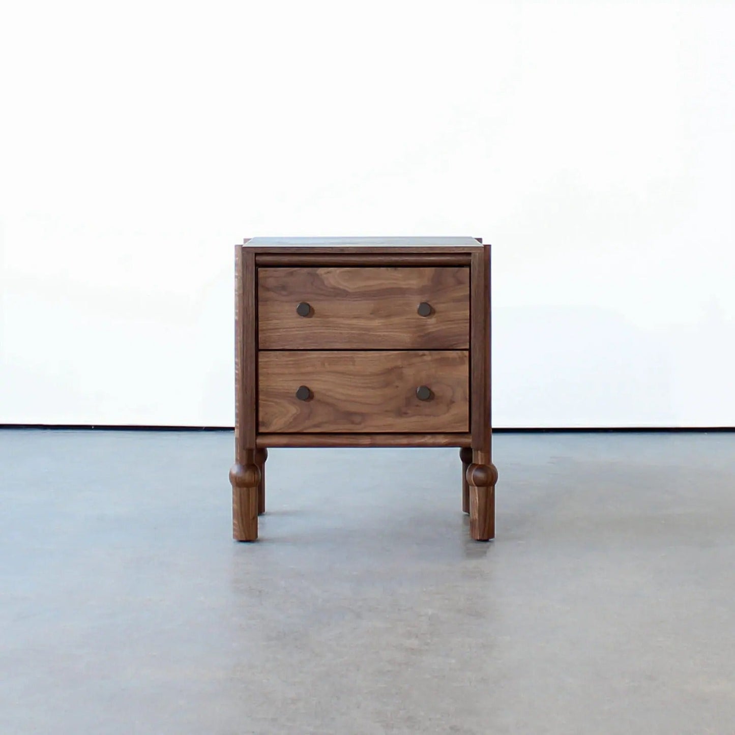 Mae 20" Nightstand Nightstands