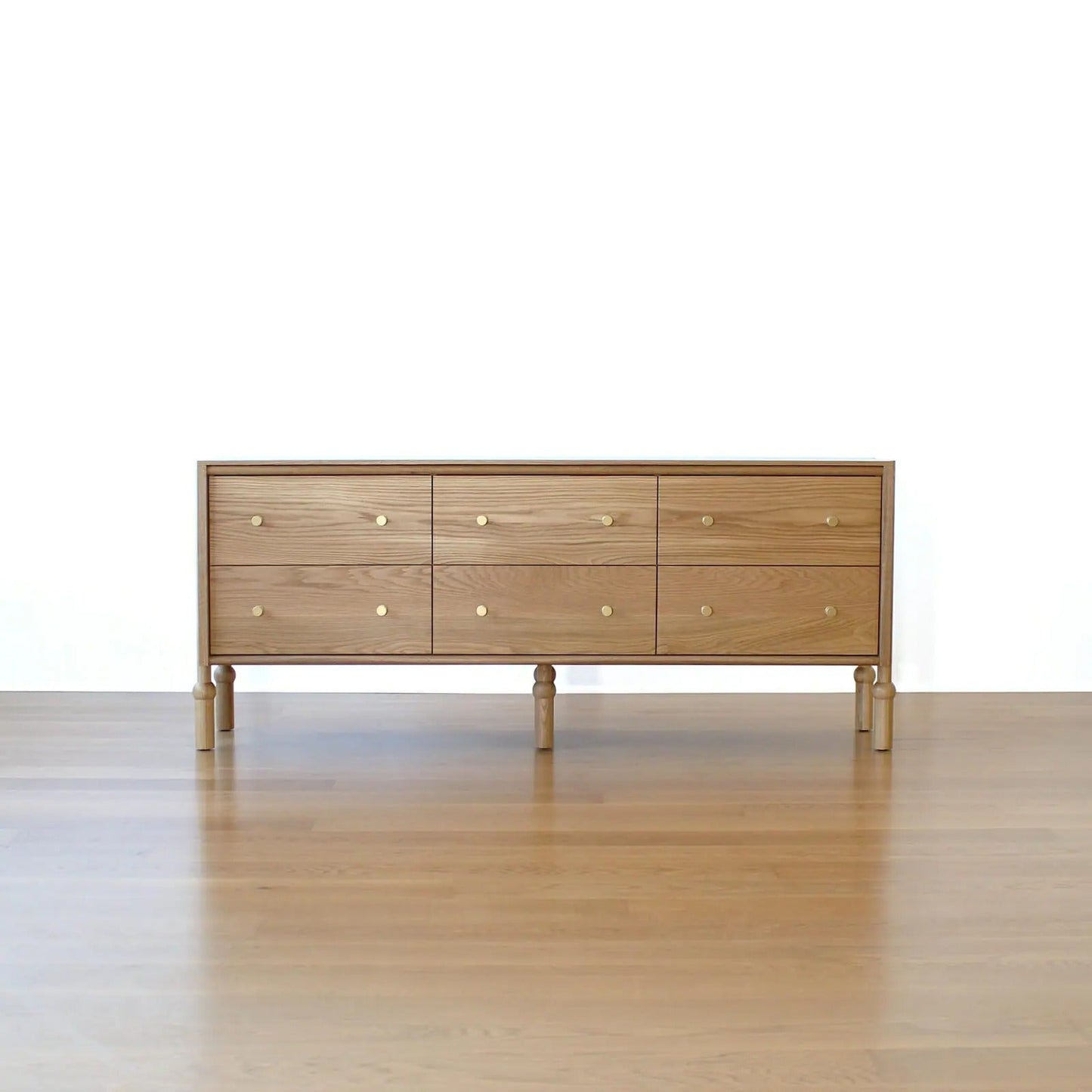 Mae Dresser Dressers