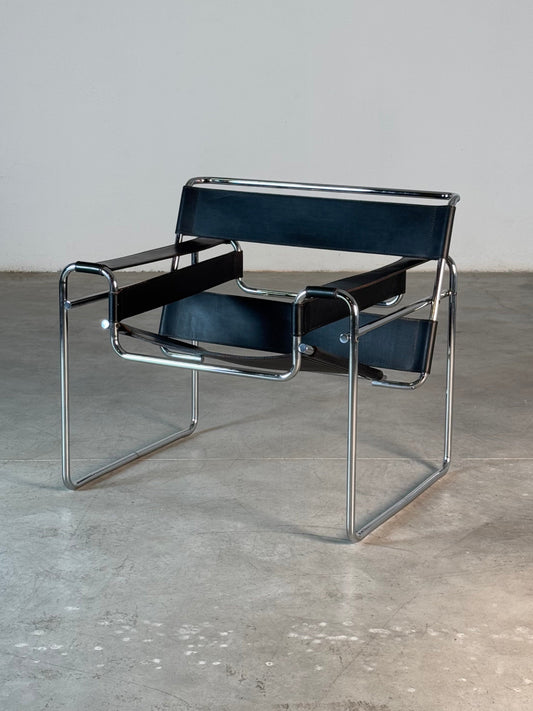 Marcel Breuer Wassily Chair for Gavina, Bauhaus Icon in Leather, 1960s Chairs