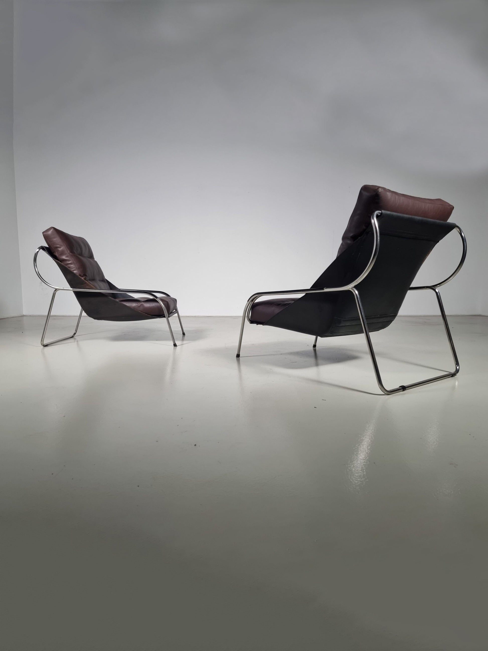 Marco Zanuso Maggiolina Lounge Chairs in Brown and Black Leather Chairs