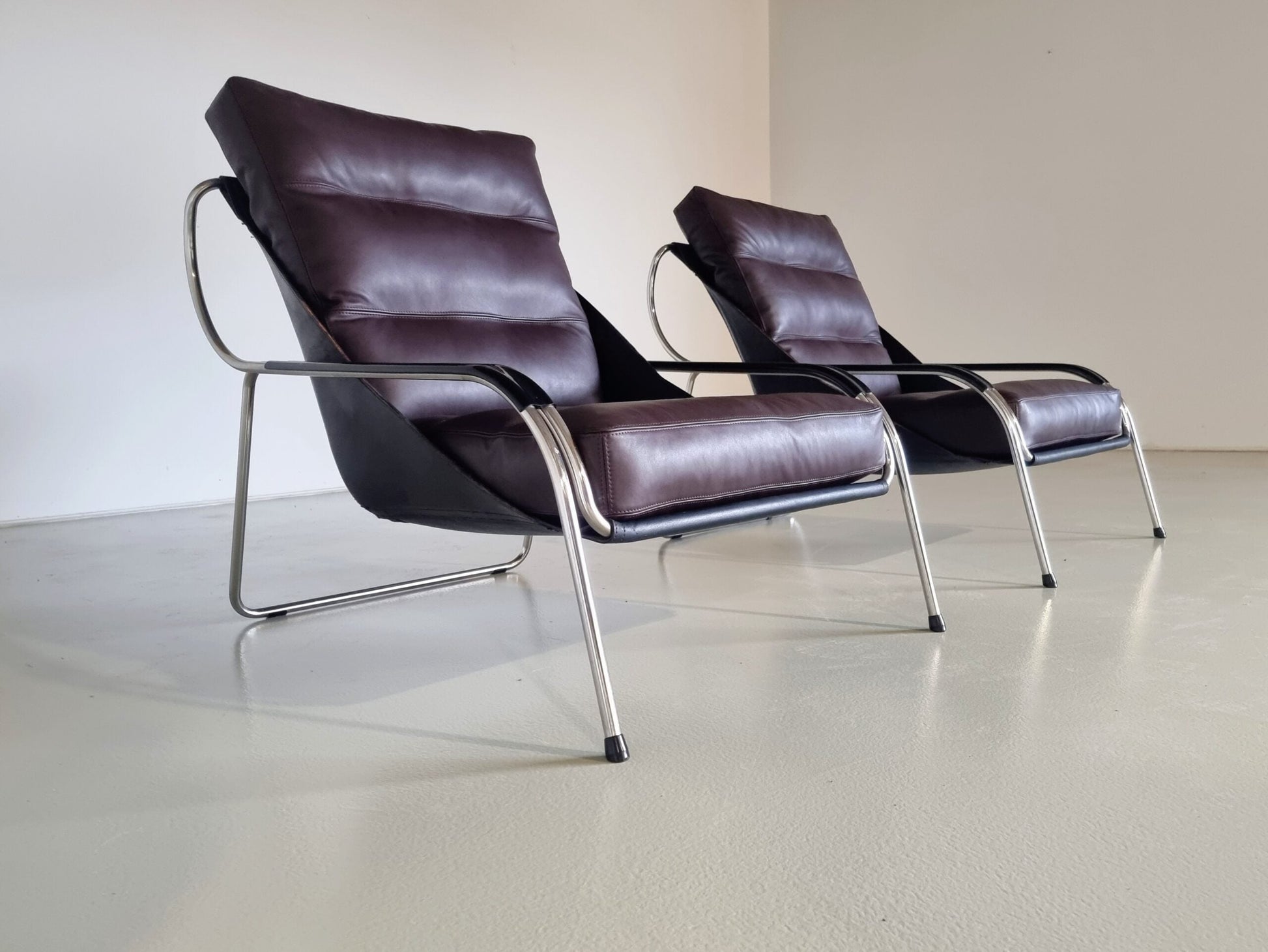 Marco Zanuso Maggiolina Lounge Chairs in Brown and Black Leather Chairs