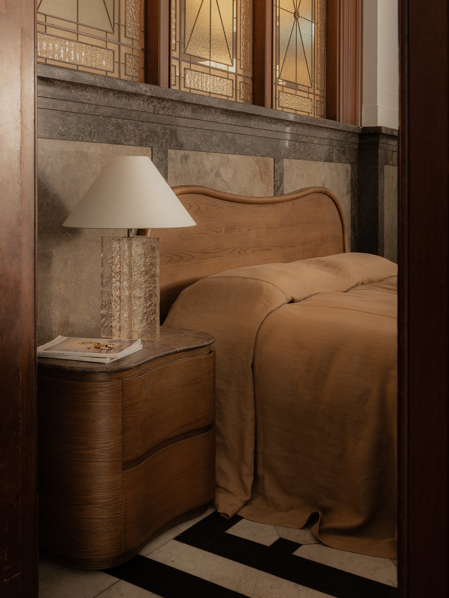 Marquis Lamp in Clair Table Lamps