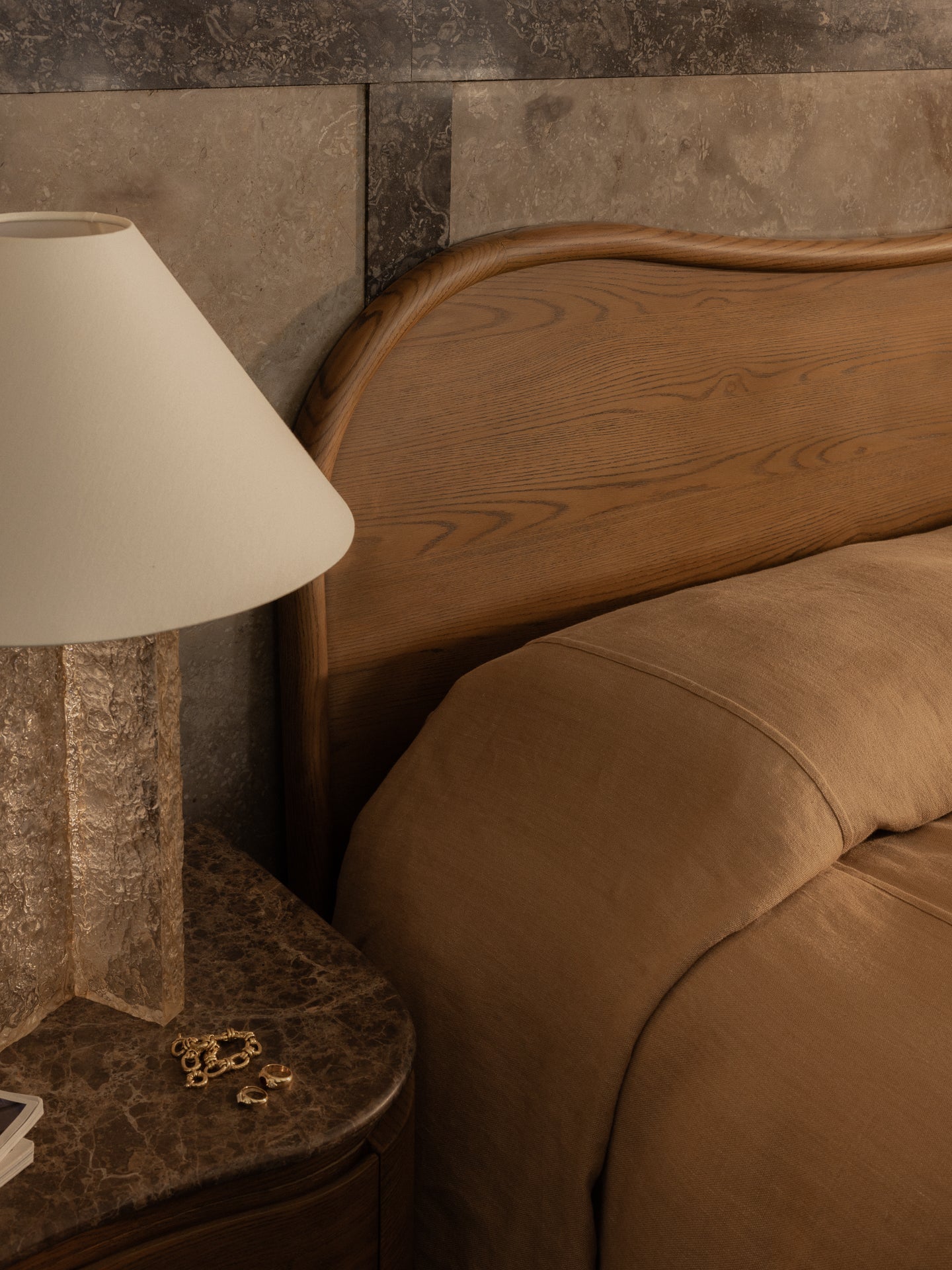 Marquis Lamp in Clair Table Lamps