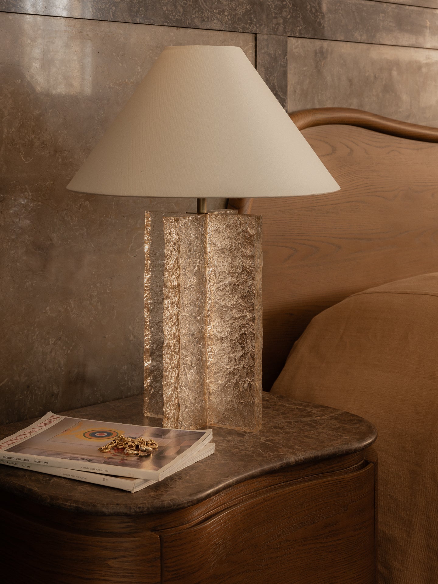 Marquis Lamp in Clair Table Lamps