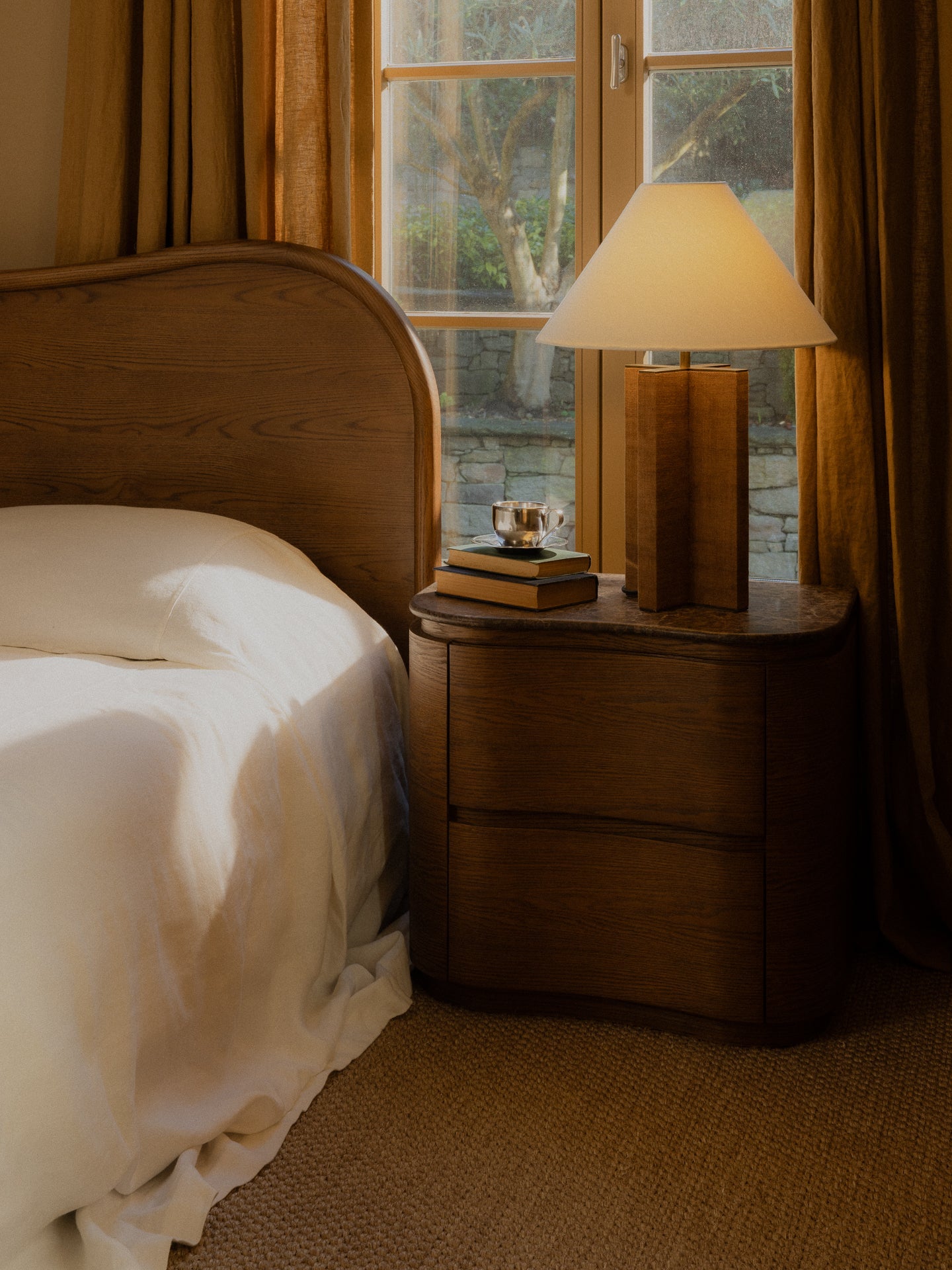 Marquis Lamp in Pecan Table Lamps