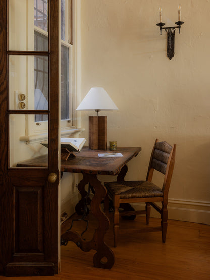 Marquis Lamp in Pecan Table Lamps