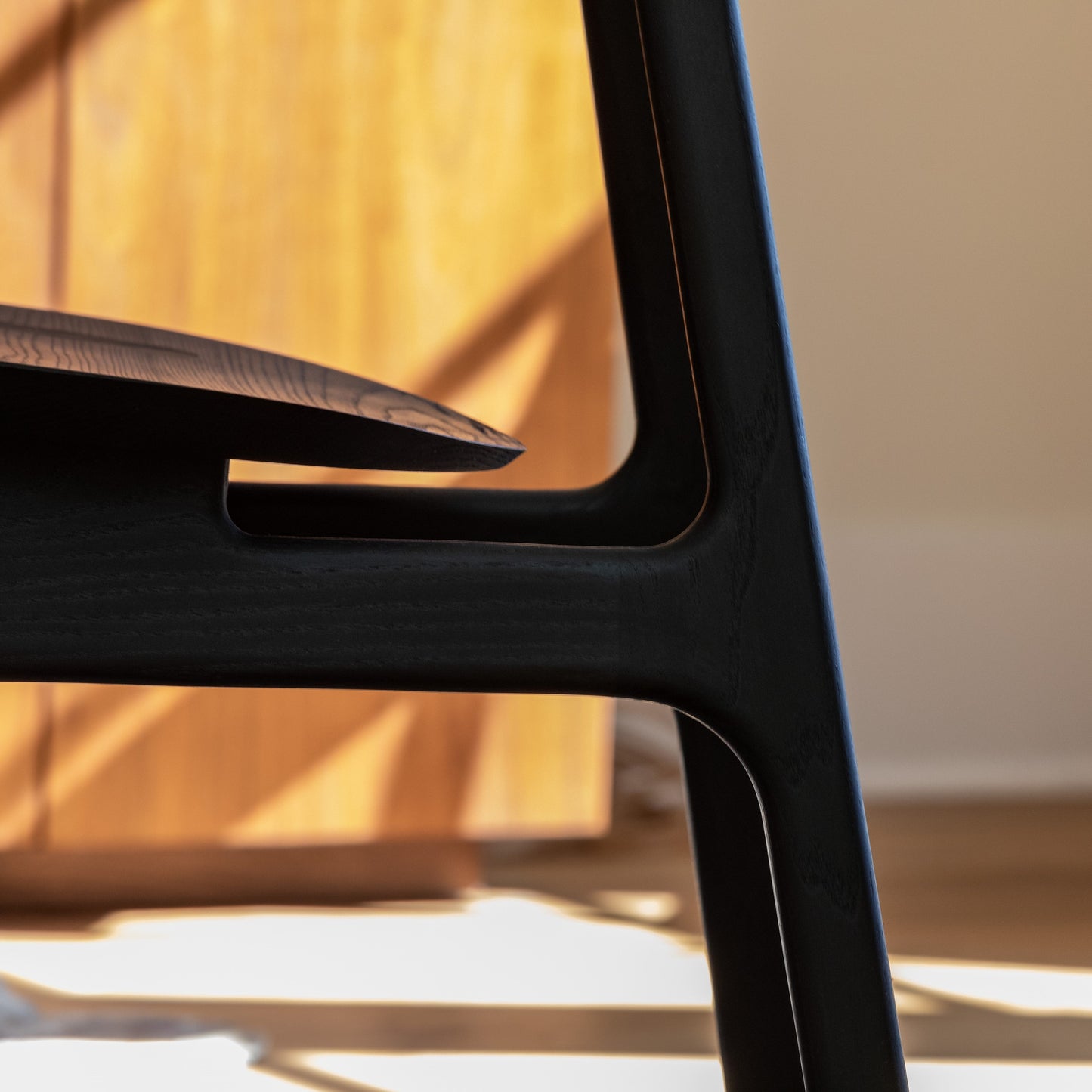 Moto Chair - Black Ash Chairs