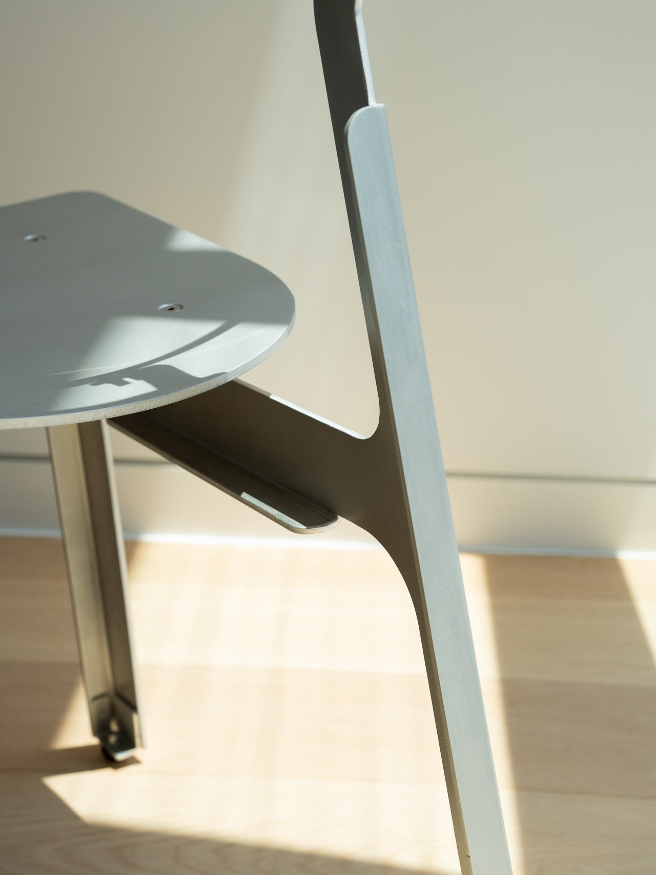 Metal Moto Chair Chairs