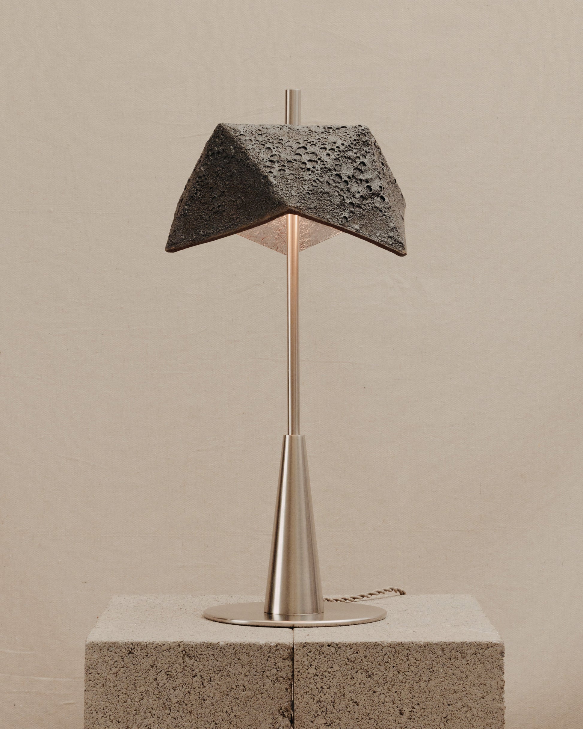 Meteor Lamp 2 Table Lamps