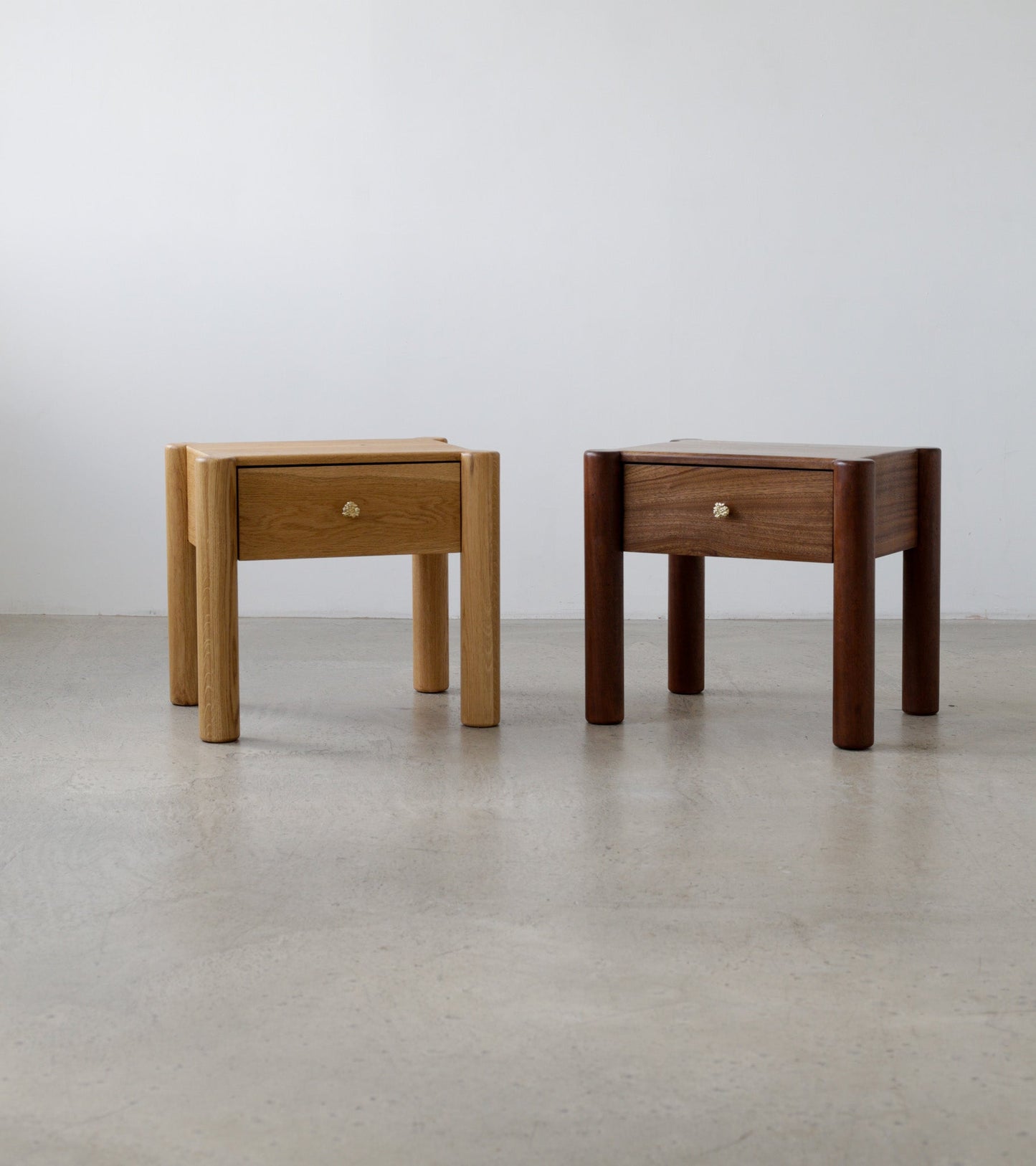 Miyah Bedsides Table Nightstands