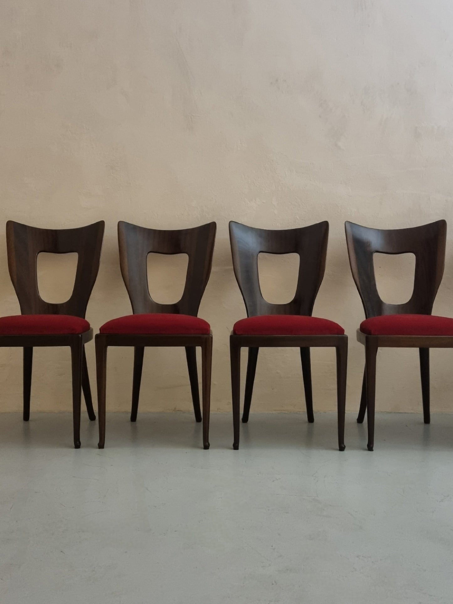 Mod. 7388 Set of 6 Chairs by Osvaldo Borsani for Arredamenti Borsani Varedo Dining Chairs