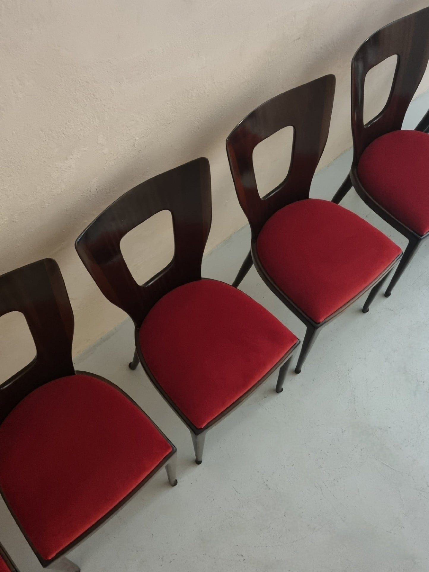 Mod. 7388 Set of 6 Chairs by Osvaldo Borsani for Arredamenti Borsani Varedo Dining Chairs