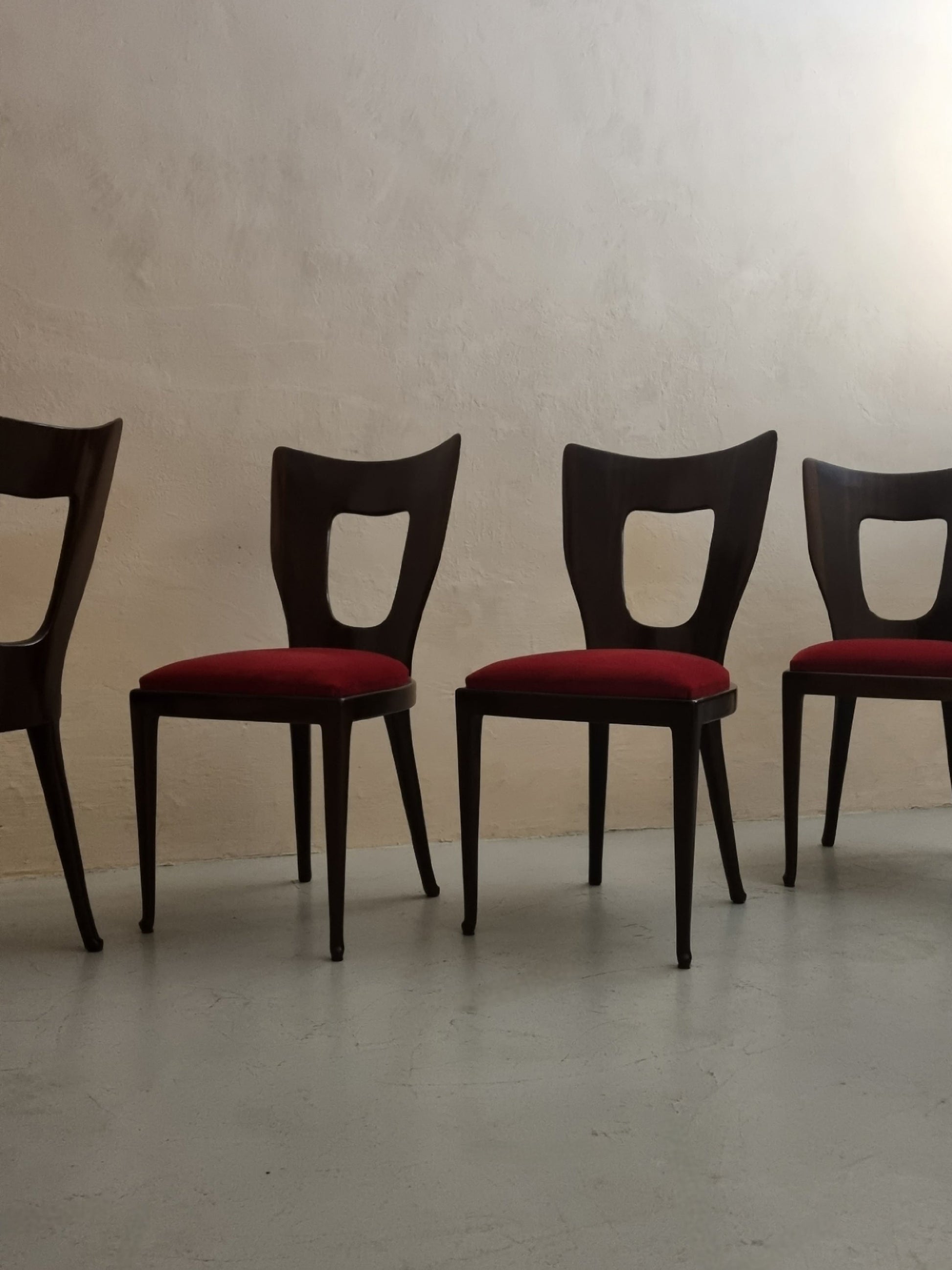 Mod. 7388 Set of 6 Chairs by Osvaldo Borsani for Arredamenti Borsani Varedo Dining Chairs