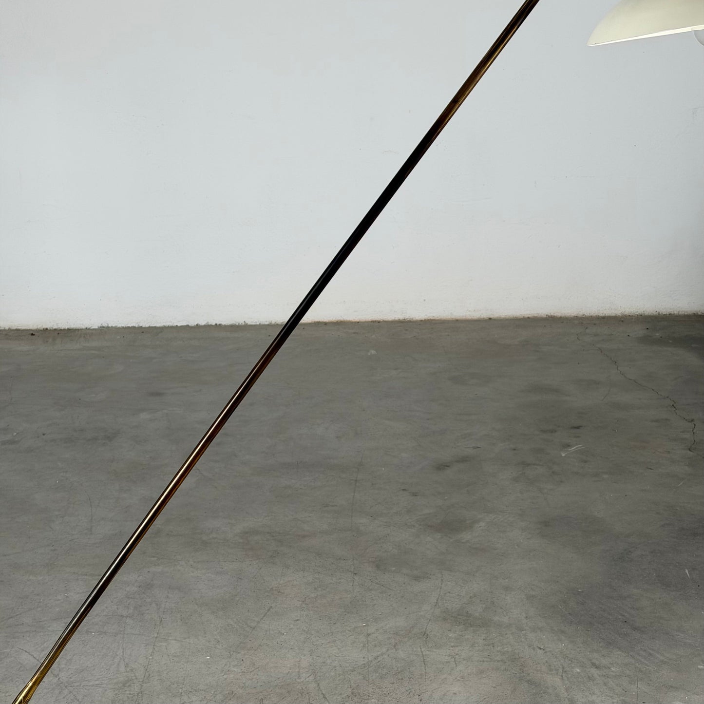 Model 1036 Floor Lamp by Gino Sarfatti for Arteluce 1940s Floor Lamps
