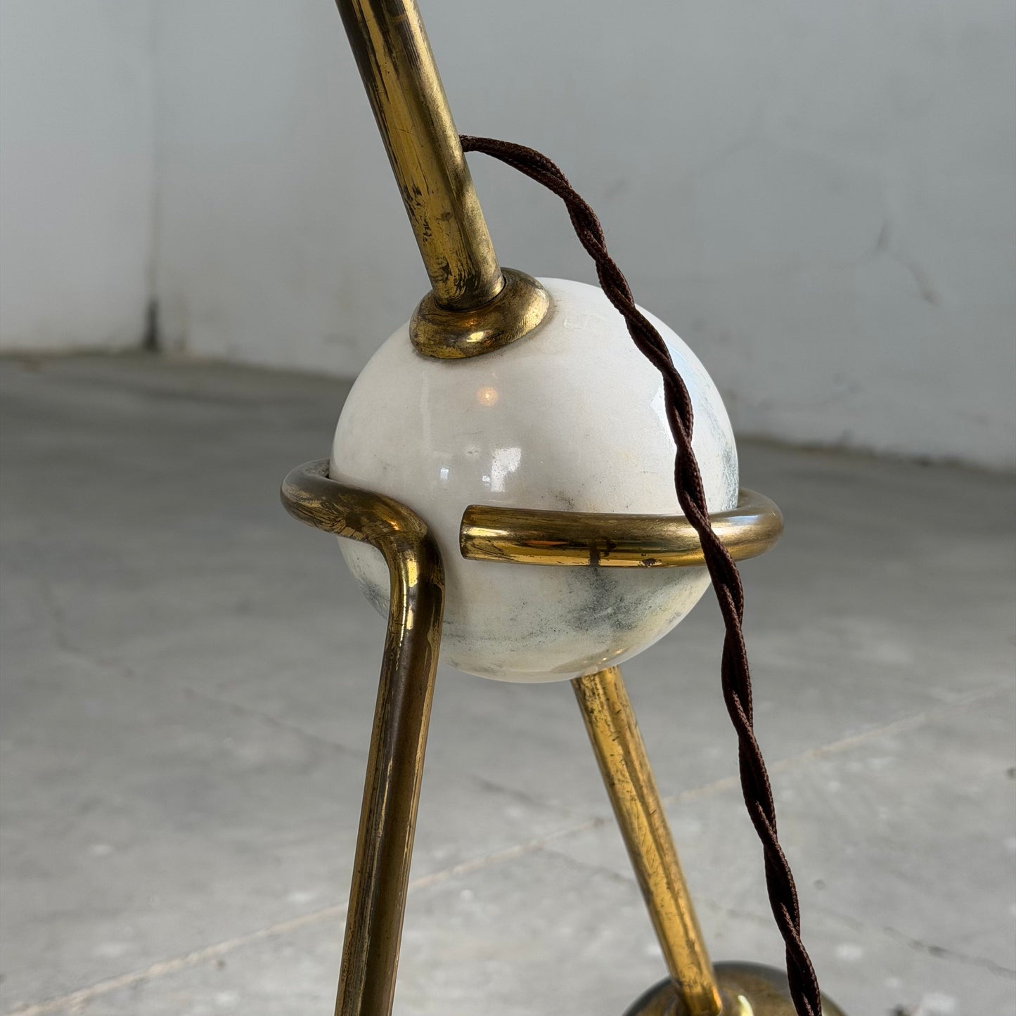 Model 1036 Floor Lamp by Gino Sarfatti for Arteluce 1940s Floor Lamps