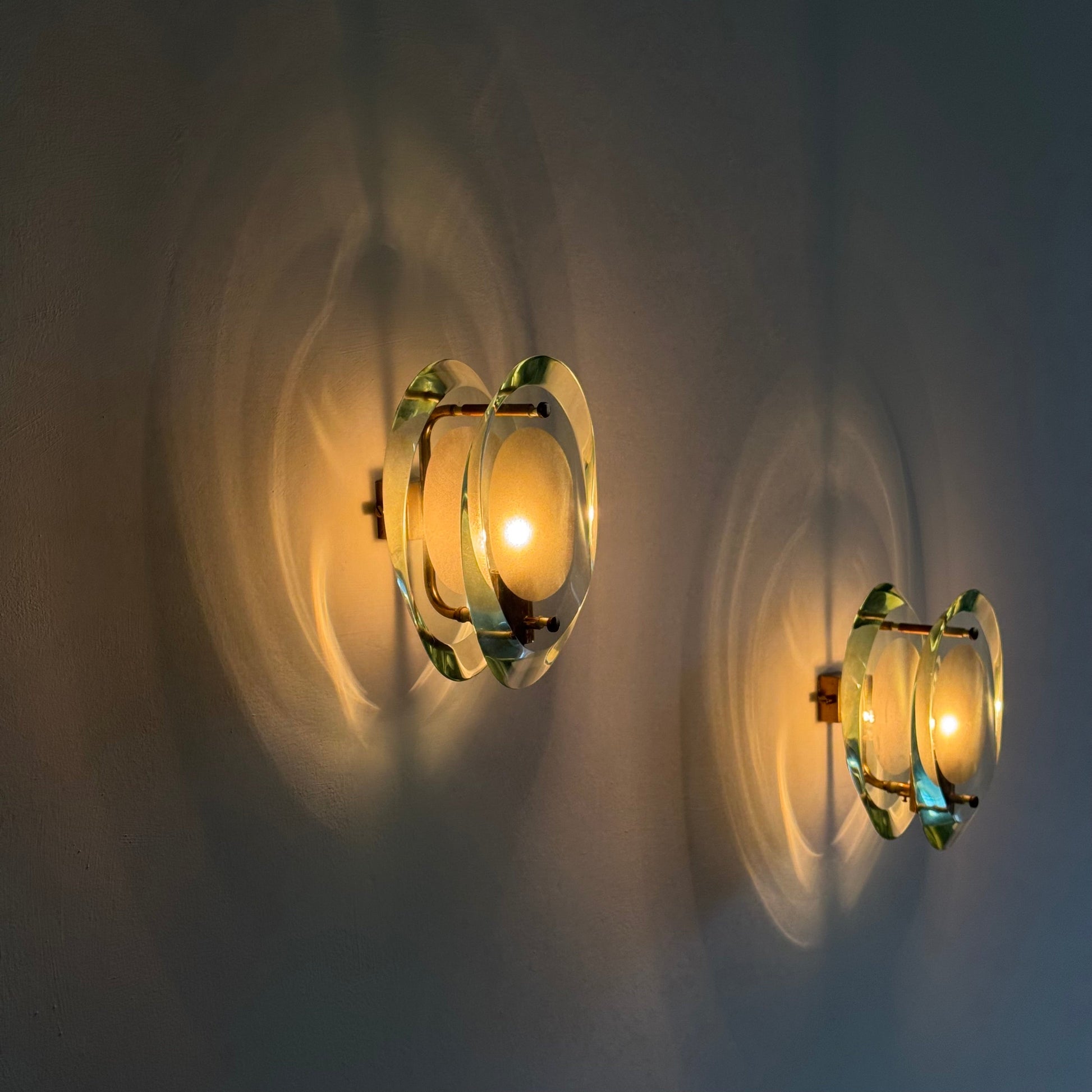Pair of Model 2093 Wall Lights by Max Ingrand for Fontana Arte, 1960s Sconces