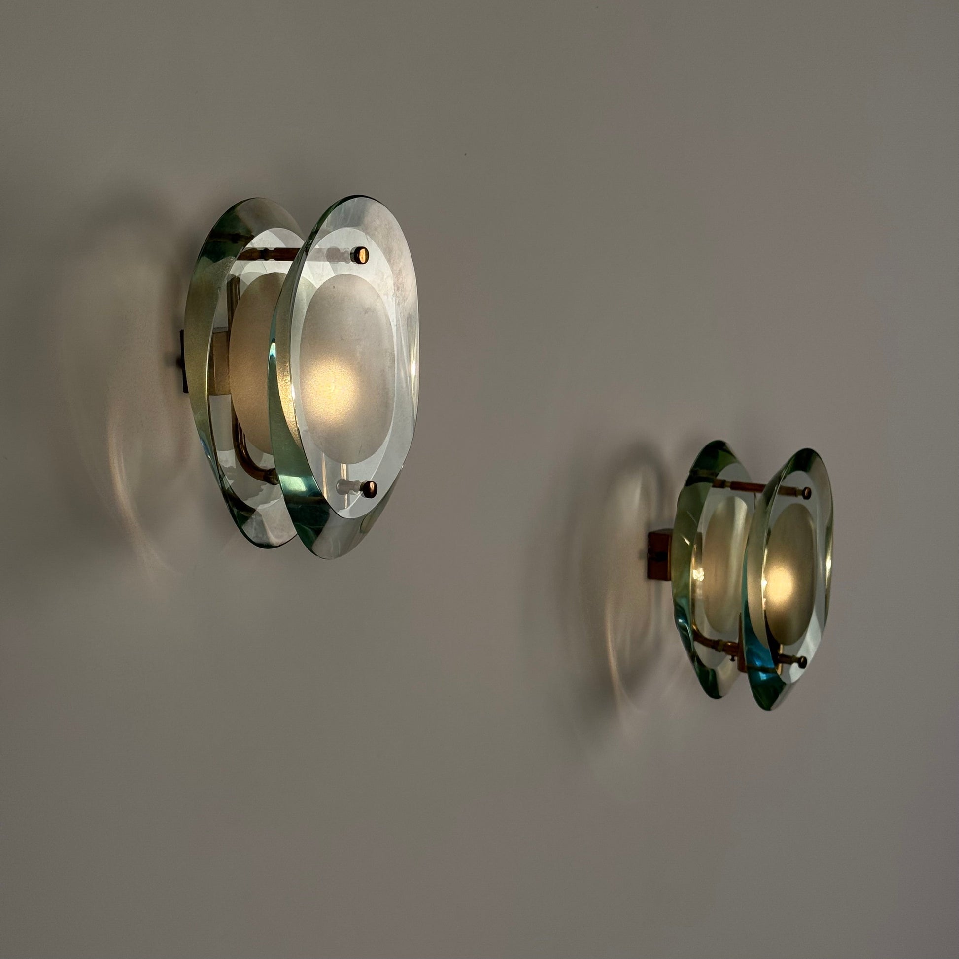 Pair of Model 2093 Wall Lights by Max Ingrand for Fontana Arte, 1960s Sconces