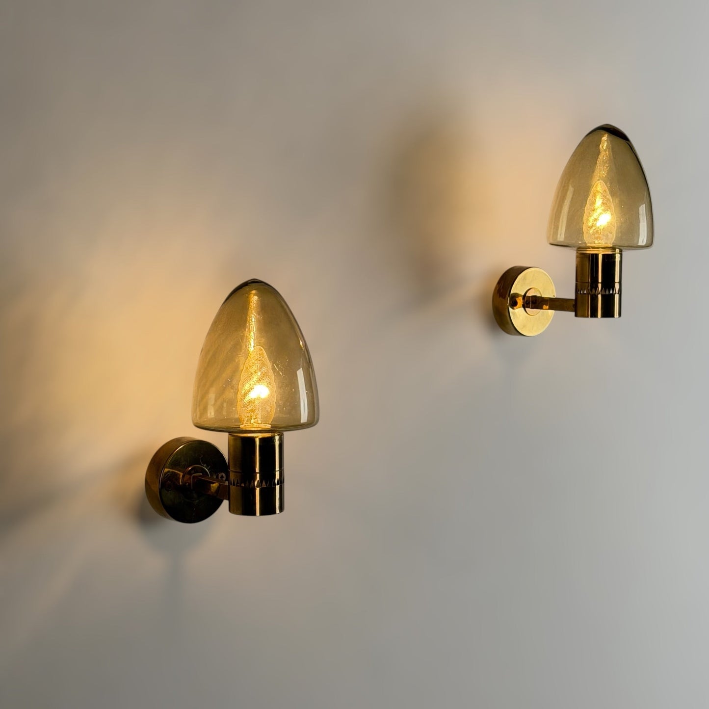 Pair of Model V-220 Wall Sconces by Hans-Agne Jakobsson for AB Markaryd, 1960s Sconces