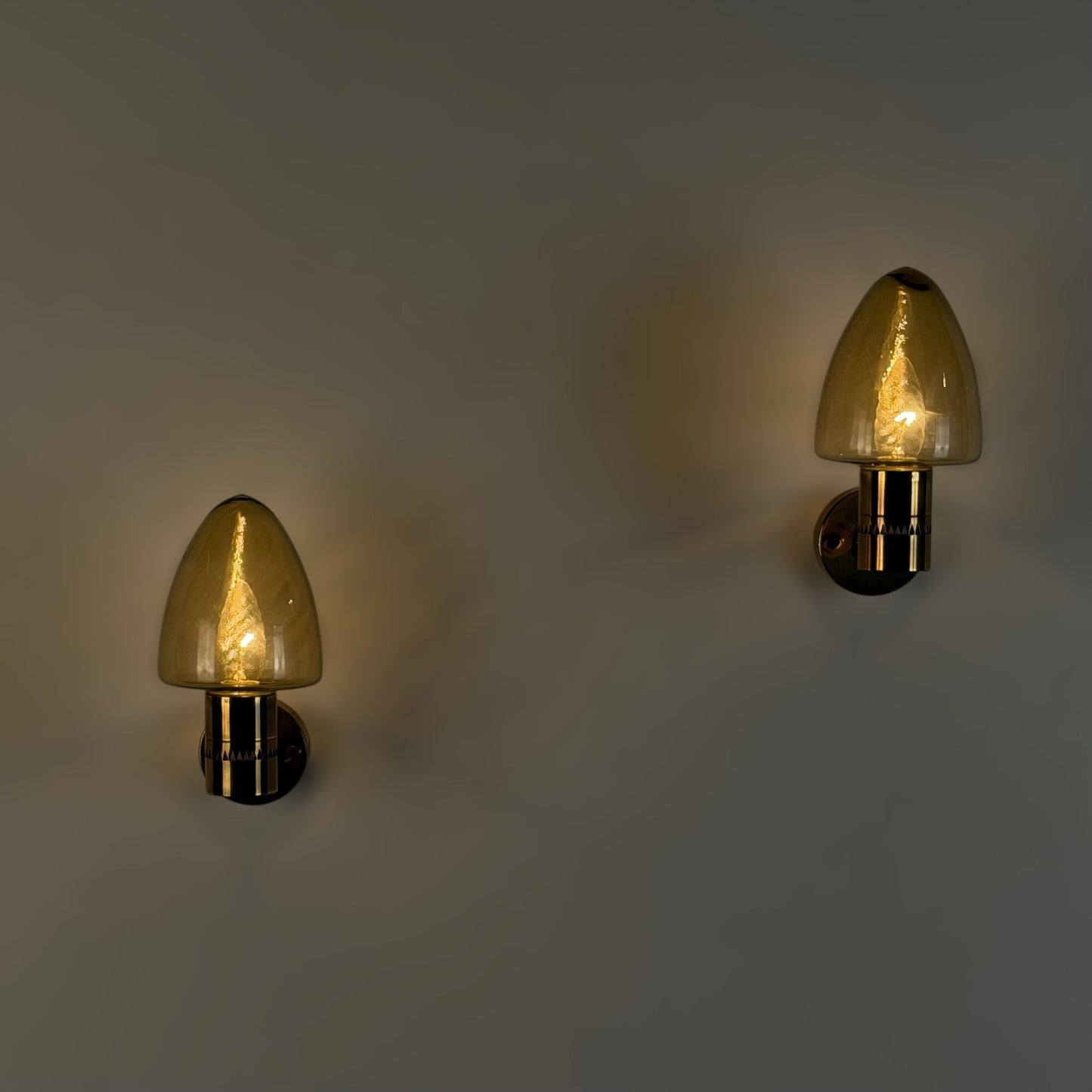 Pair of Model V-220 Wall Sconces by Hans-Agne Jakobsson for AB Markaryd, 1960s Sconces