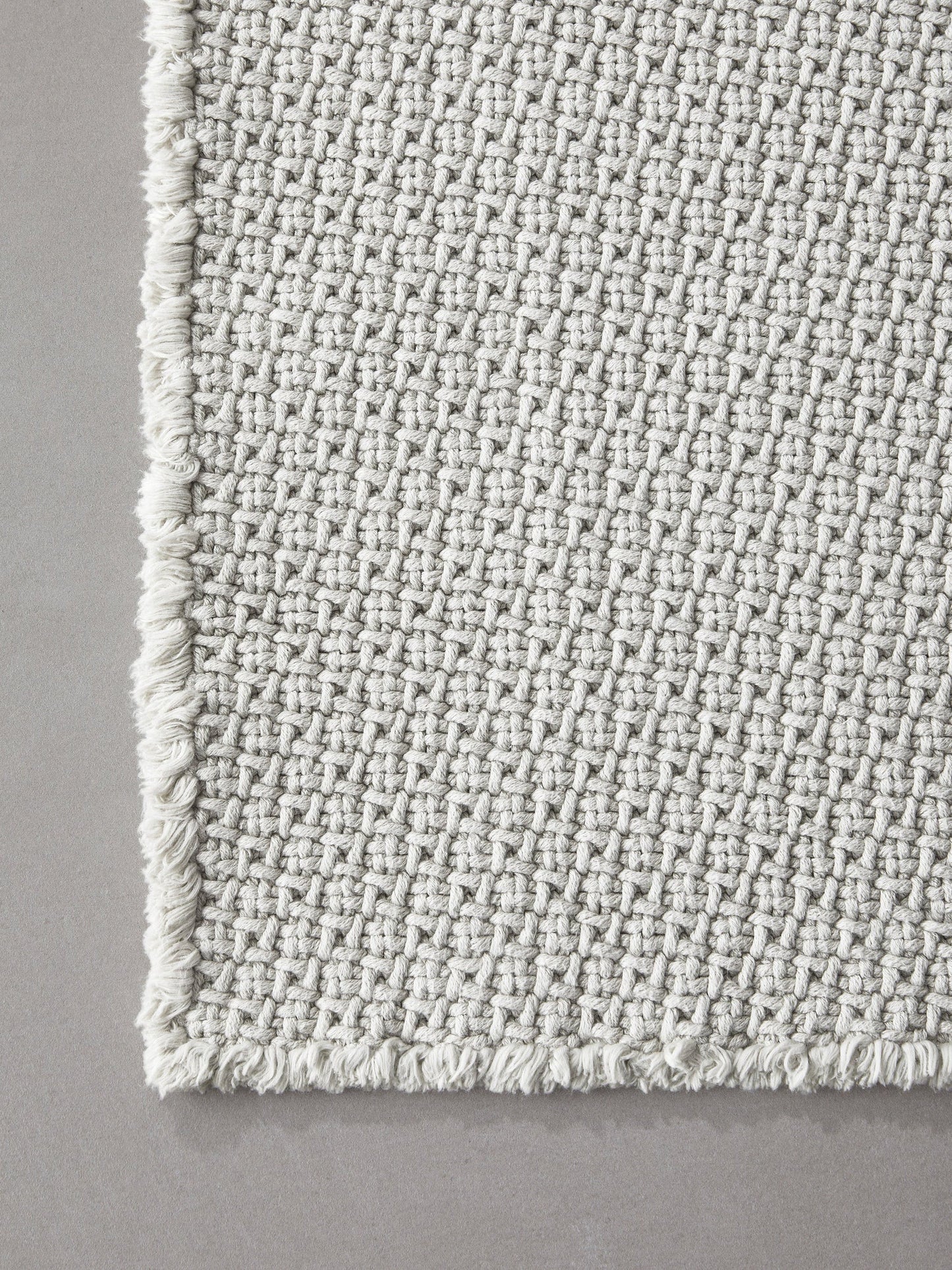 Molto Bath Mat in Bianco by Society Limonta